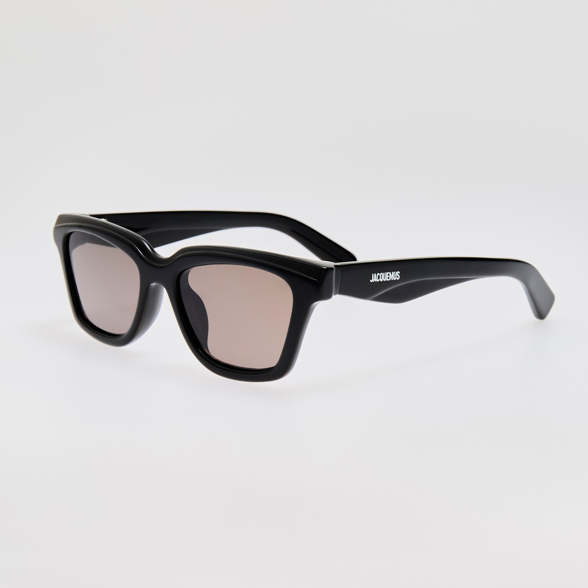 Carre Sunglasses in Black