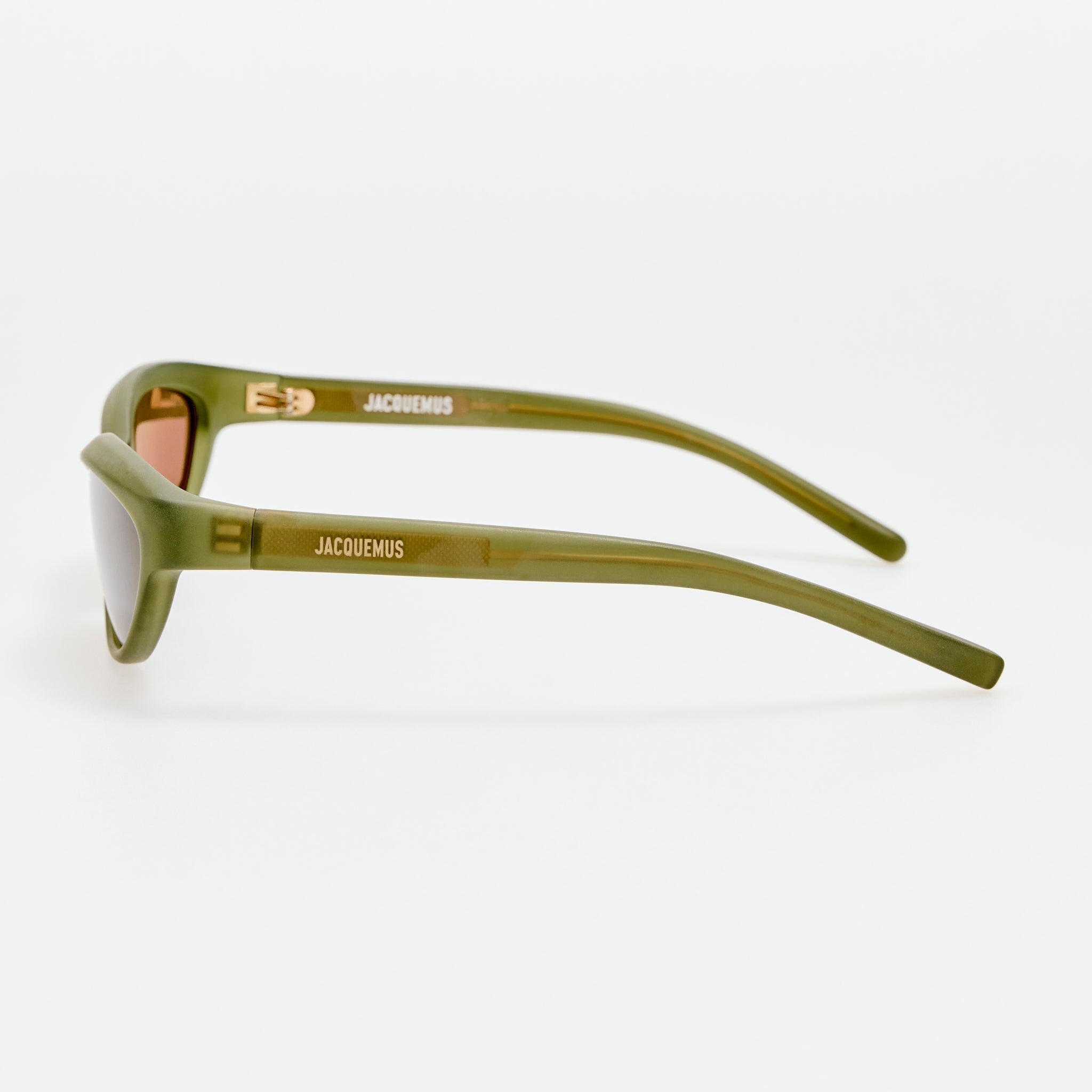 Curvo Sunglasses in Sanded Green