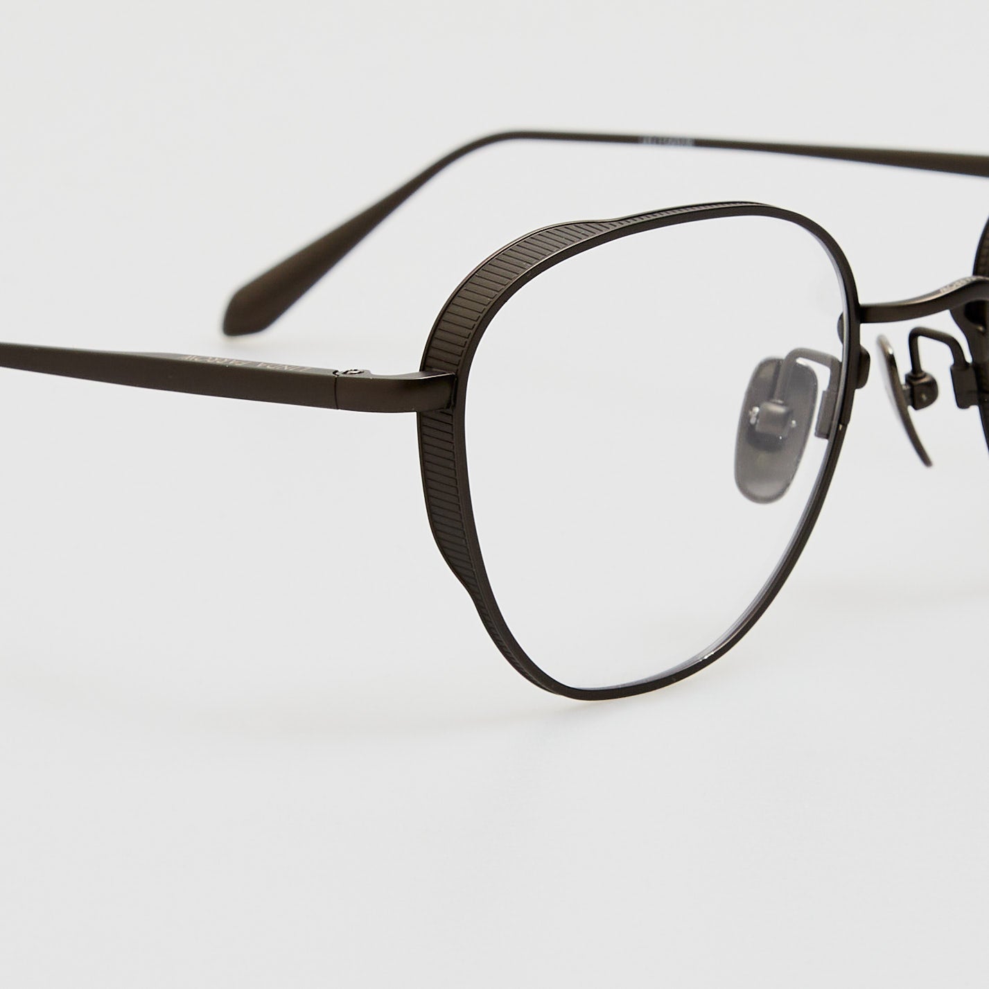 Hardy Oval Optical Frame in Matt Black Nickel