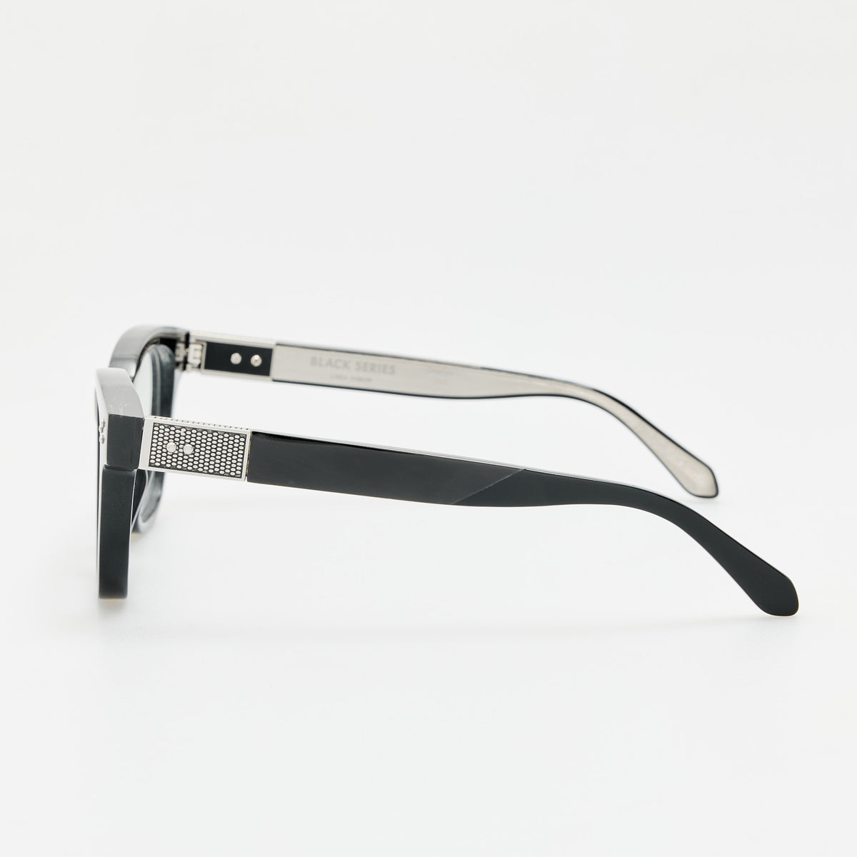 Sanchez Optical in Buffalo Horn and 925 Sterling Silver