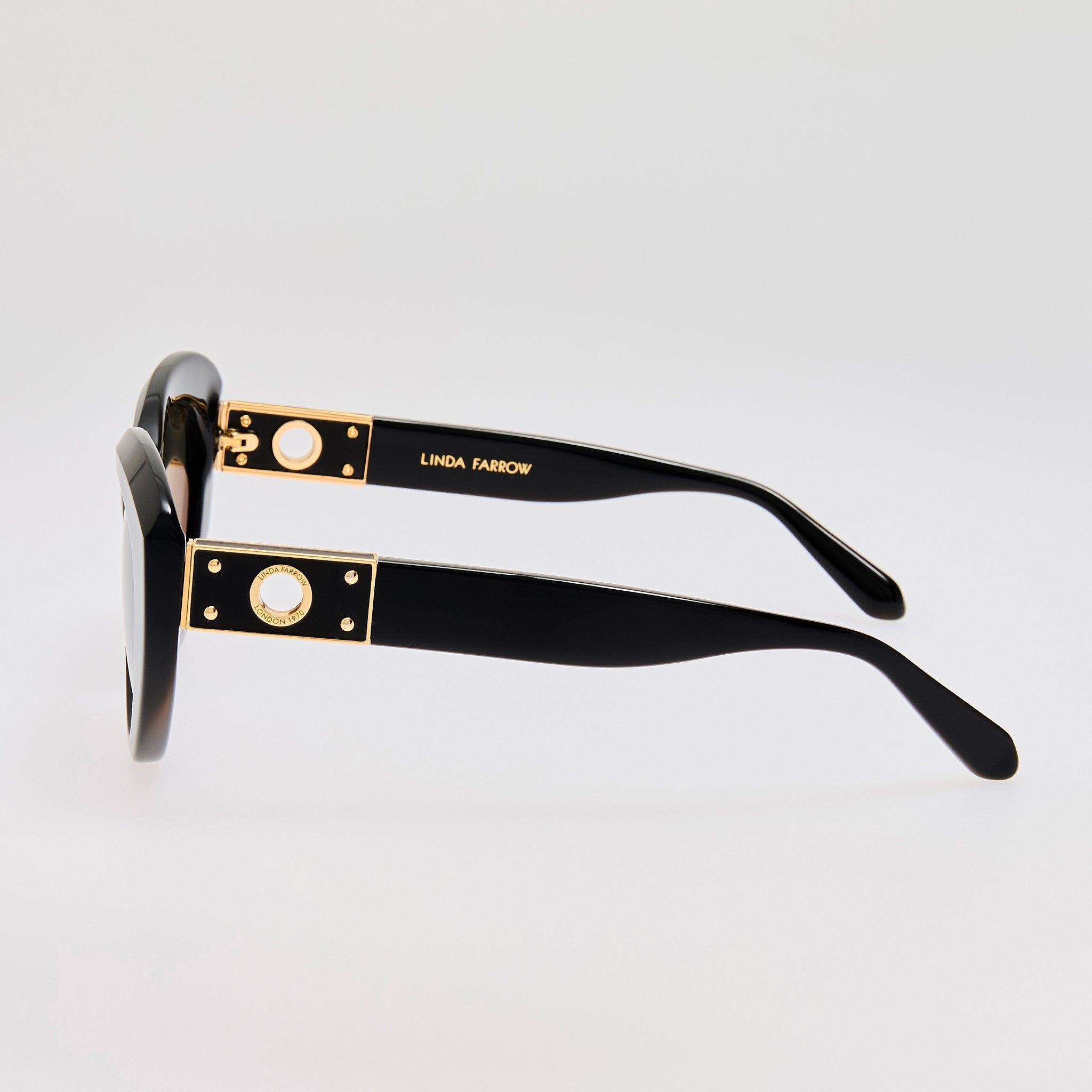 Anna Sunglasses in Black - LINDA FARROW - Sunglasses -