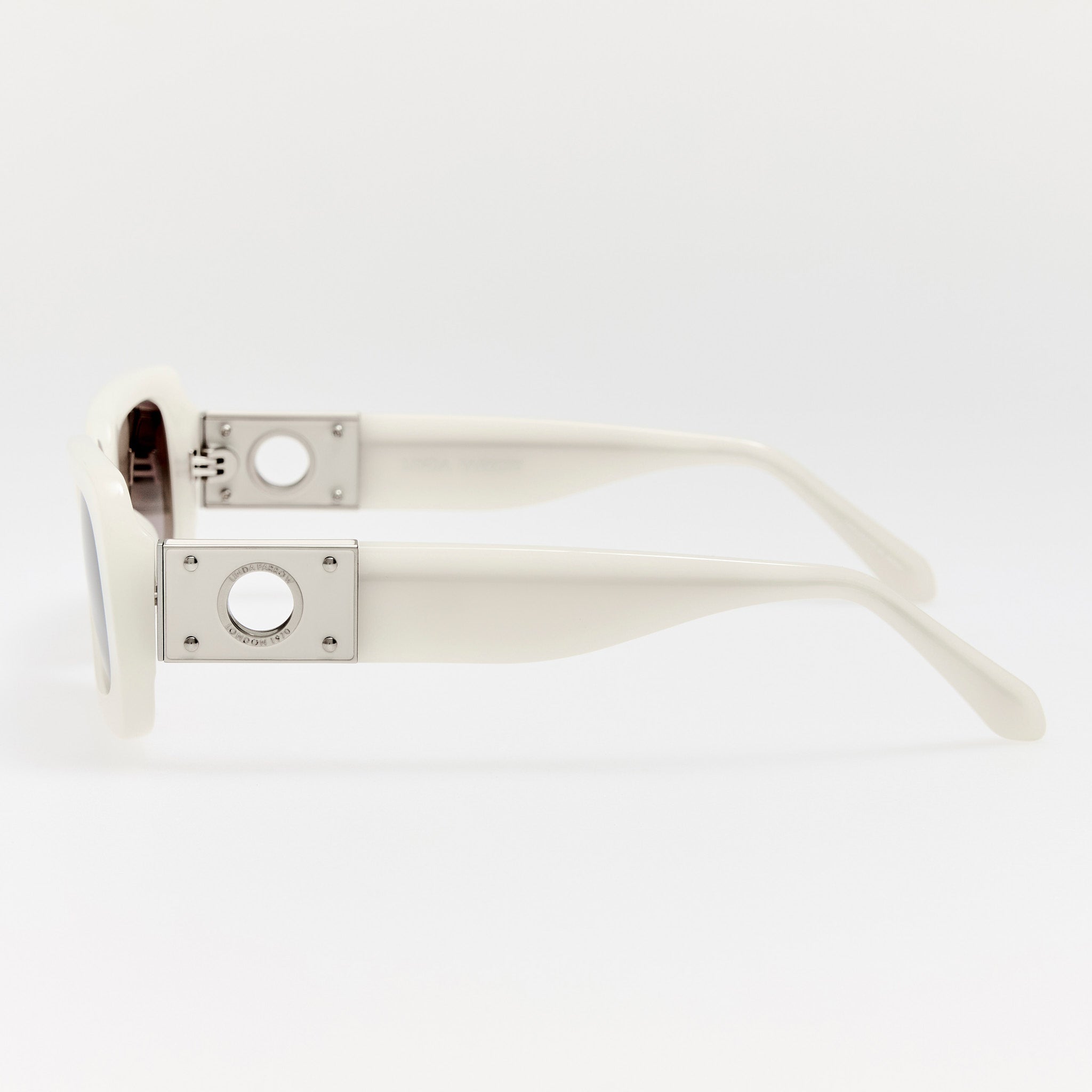 Belle Sunglasses in Cream - LINDA FARROW - Sunglasses -