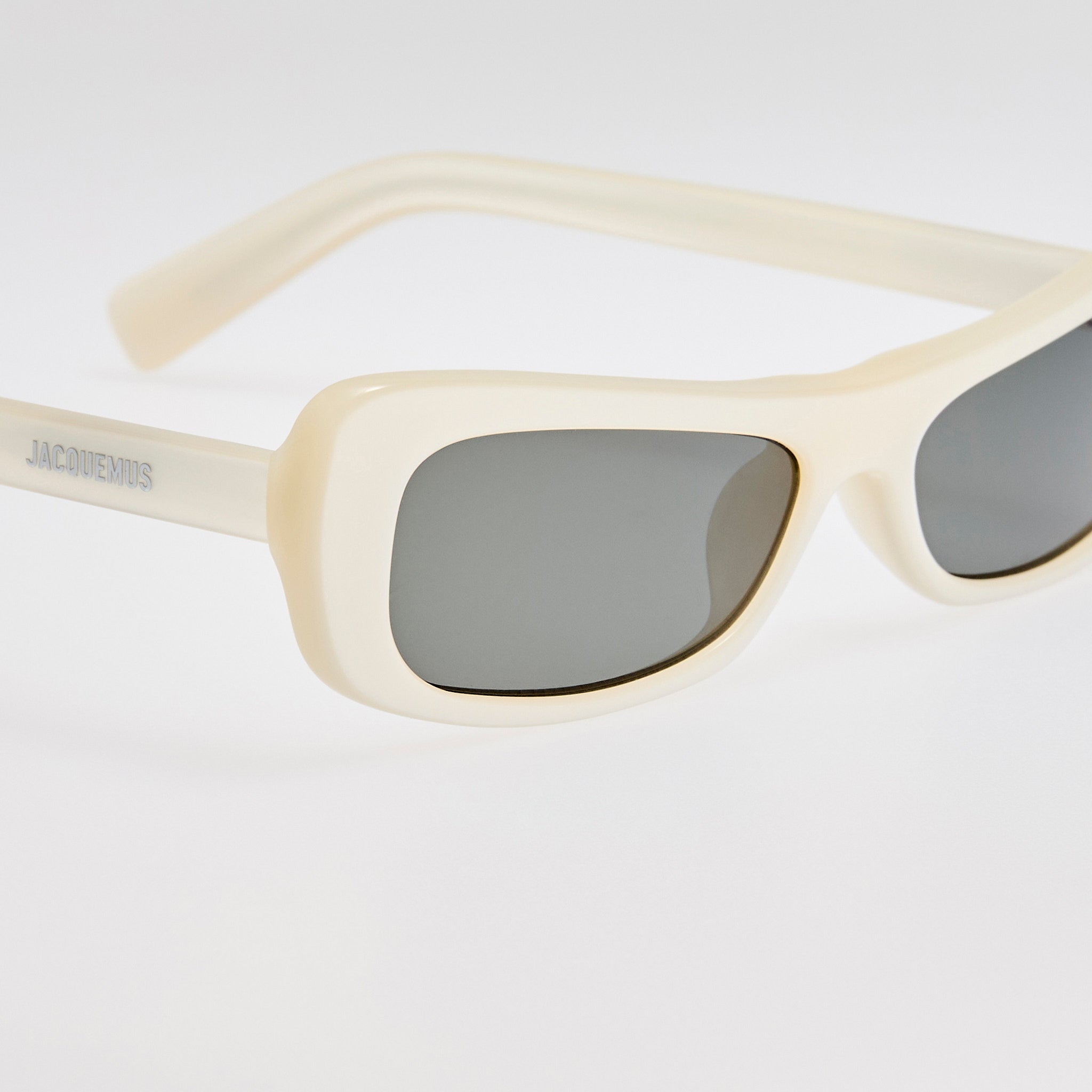 Capri Sunglasses in Metallic Pearl - LINDA FARROW - Sunglasses -