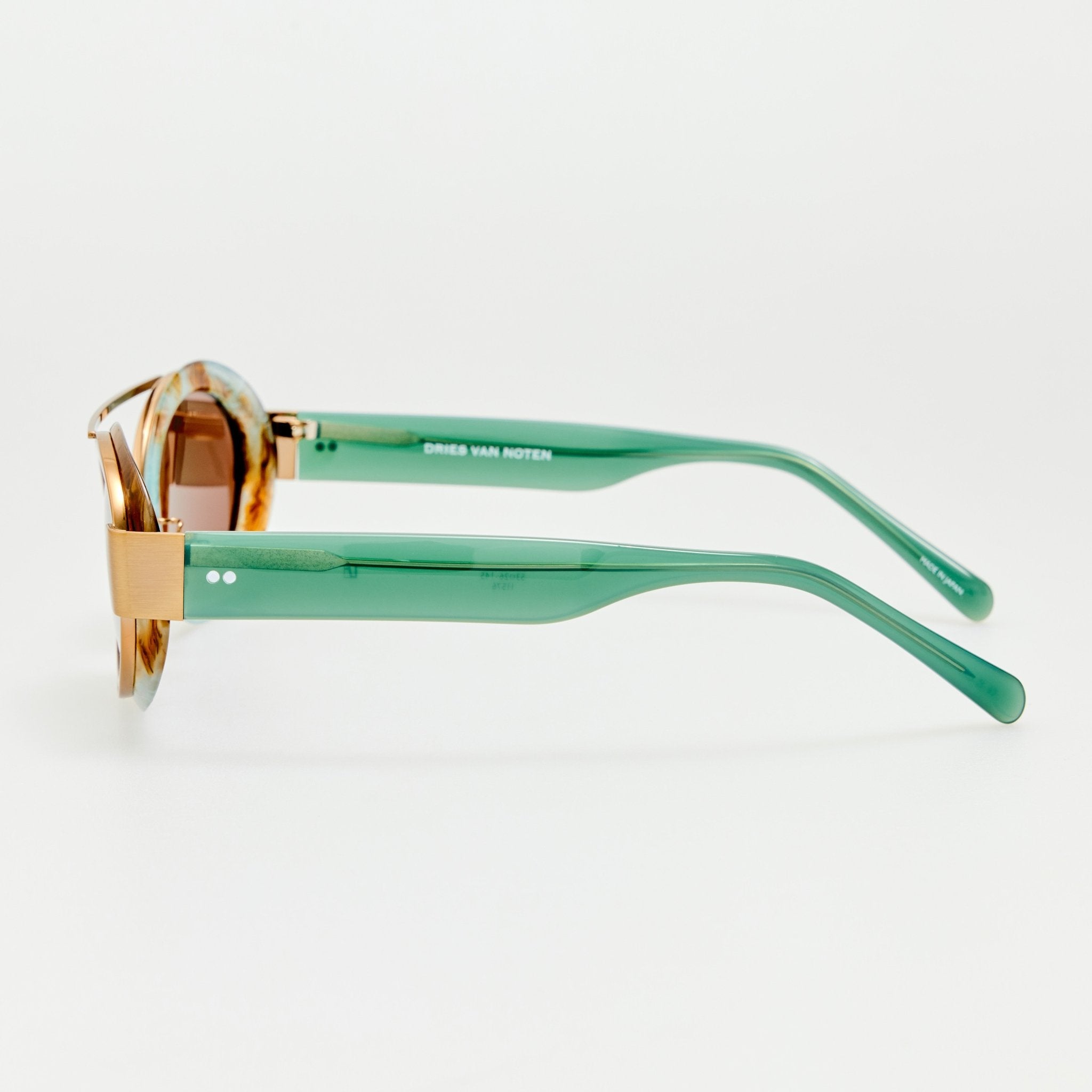 Cat Eye Sunglasses in Marble - LINDA FARROW-Sunglasses-