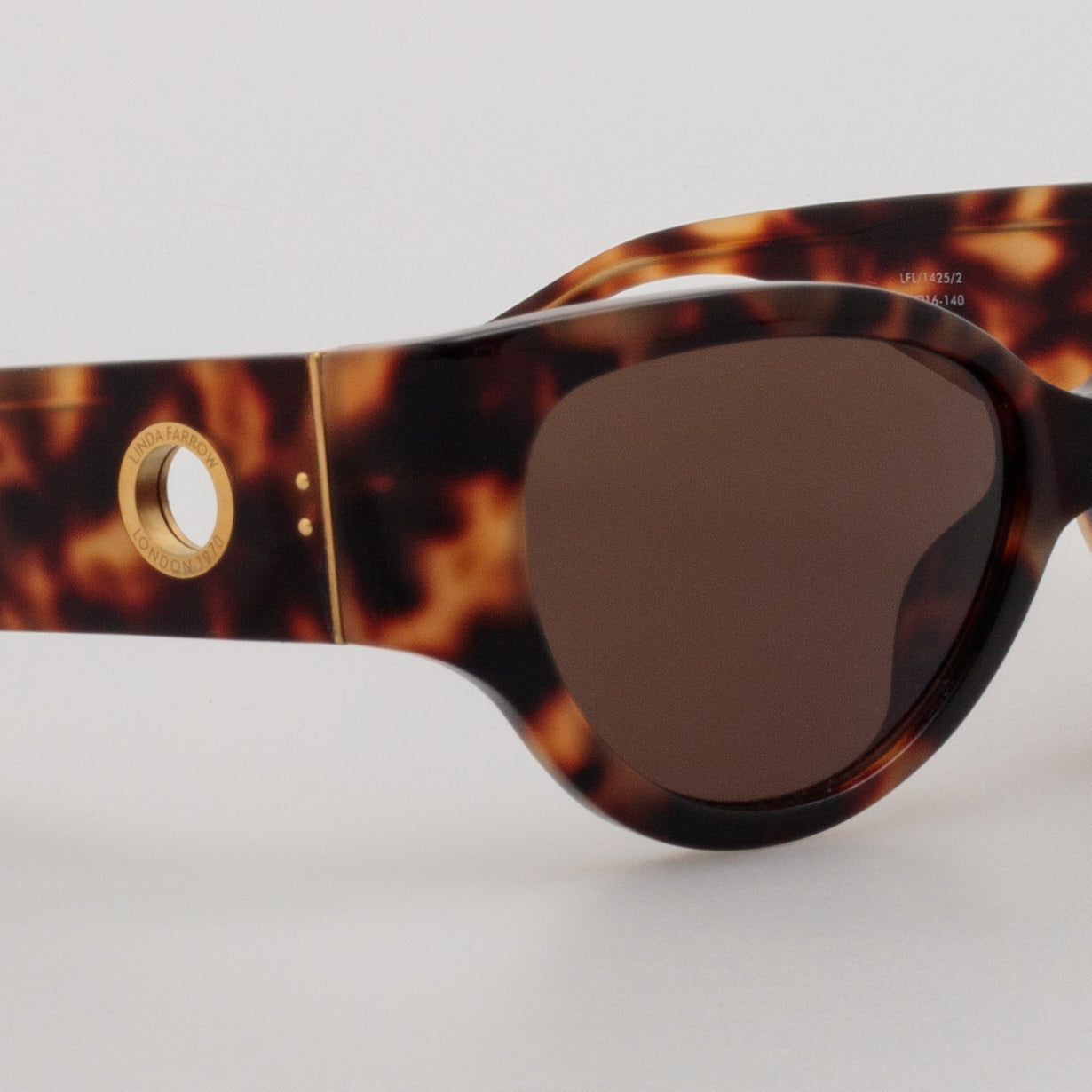 Connie Sunglasses in Tortoiseshell - LINDA FARROW - Sunglasses -