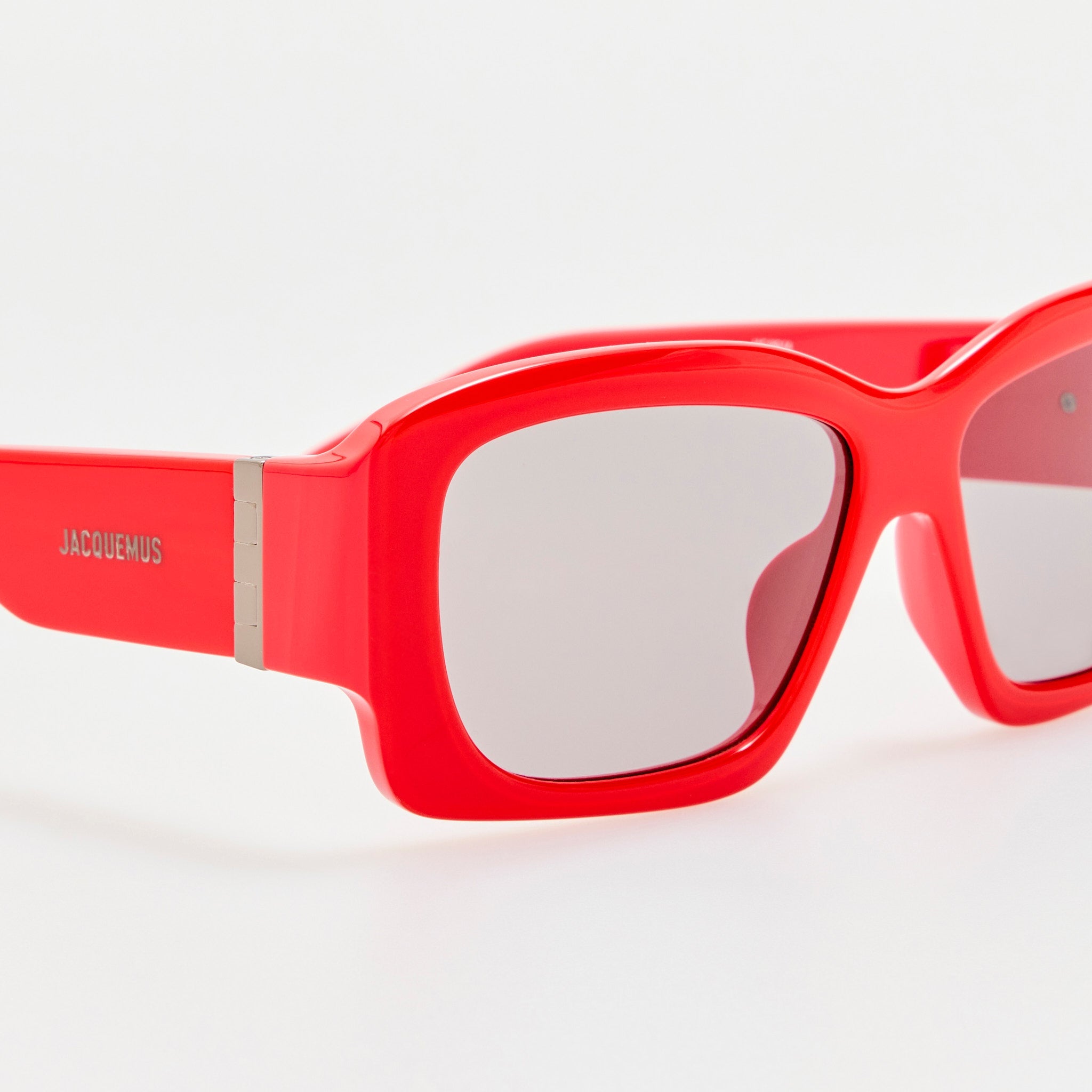 Croisiere Rectangular Sunglasses in Red - LINDA FARROW - Sunglasses -