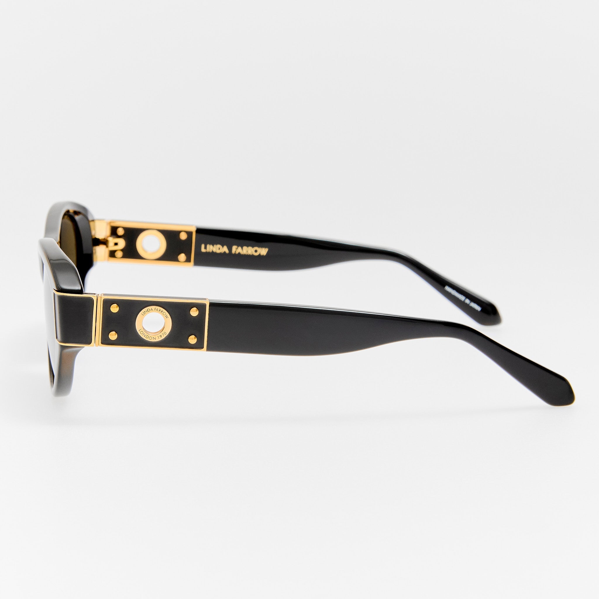 Sirena Sunglasses in Black - LINDA FARROW - Sunglasses -