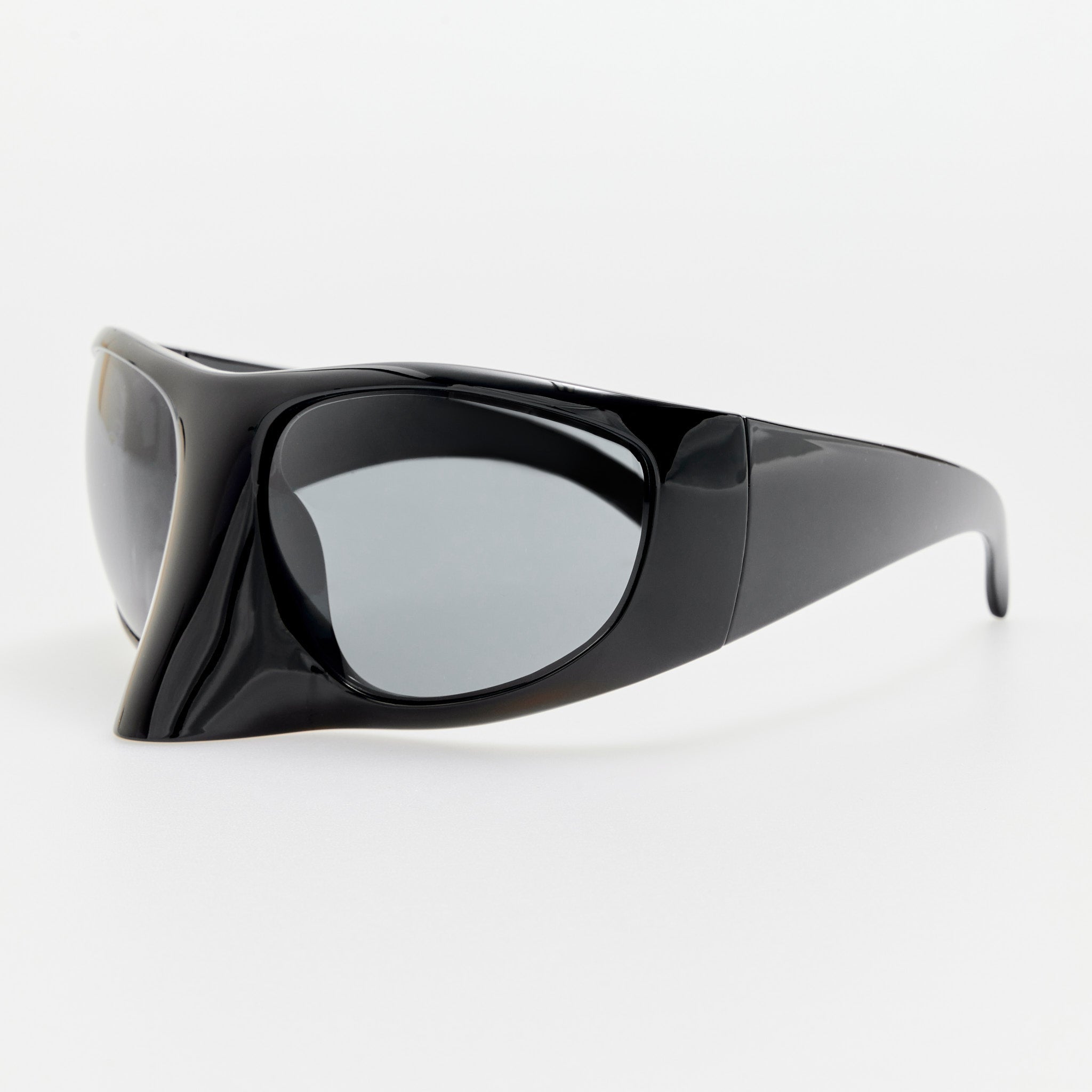 The Mask Sunglasses in Black - LINDA FARROW - Sunglasses -