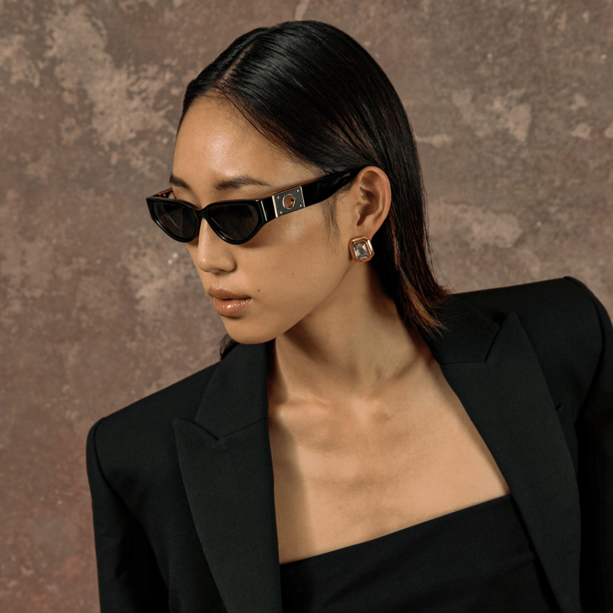 Tomie Sunglasses in Black - LINDA FARROW - Sunglasses -