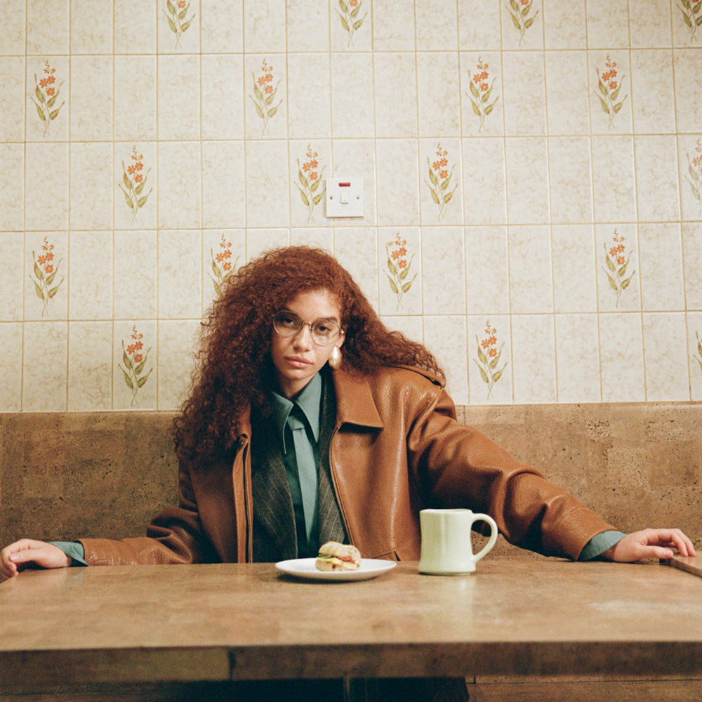 Wilson Optical in Satin Black and Matt Champagne