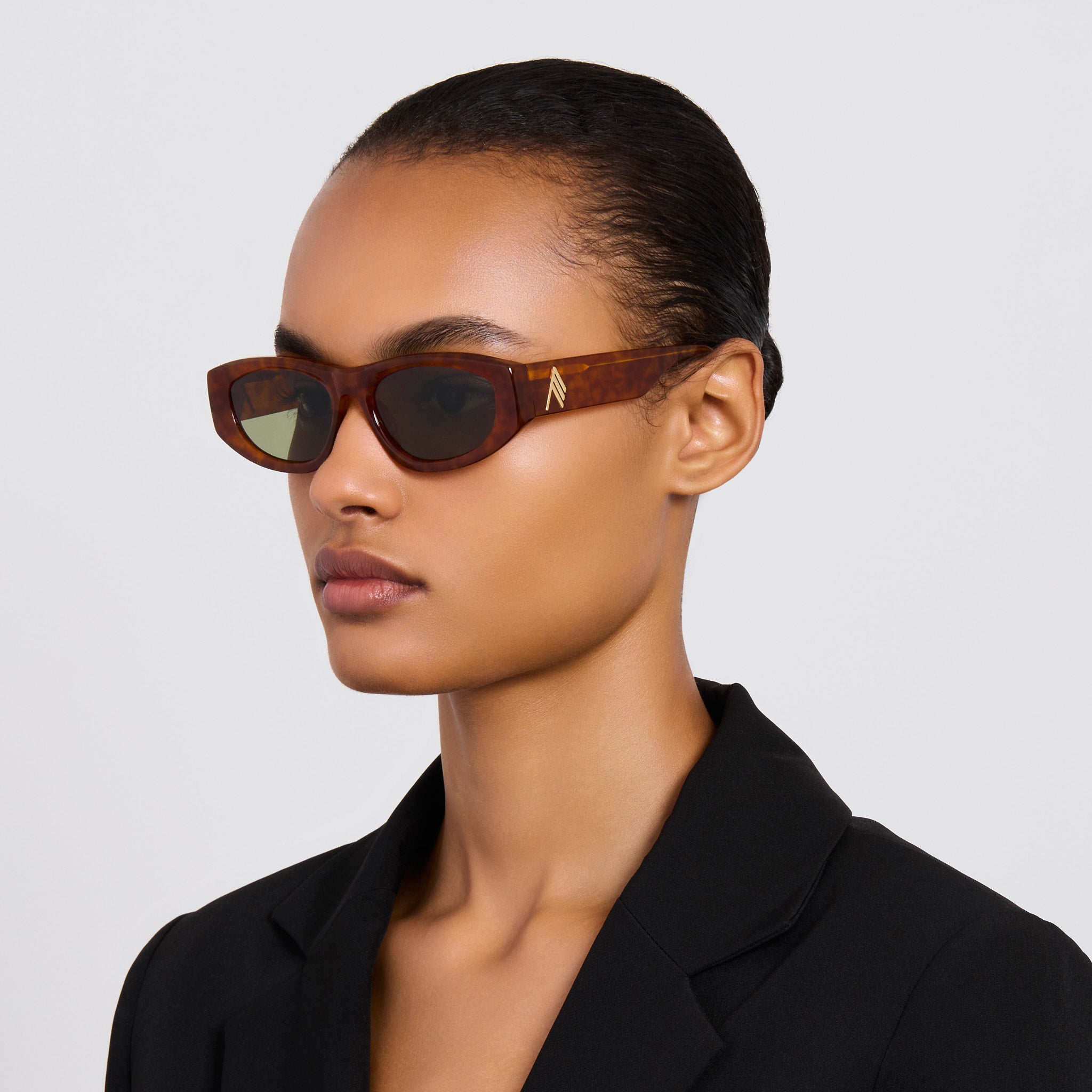 Maya D-Frame Sunglasses in Tortoiseshell
