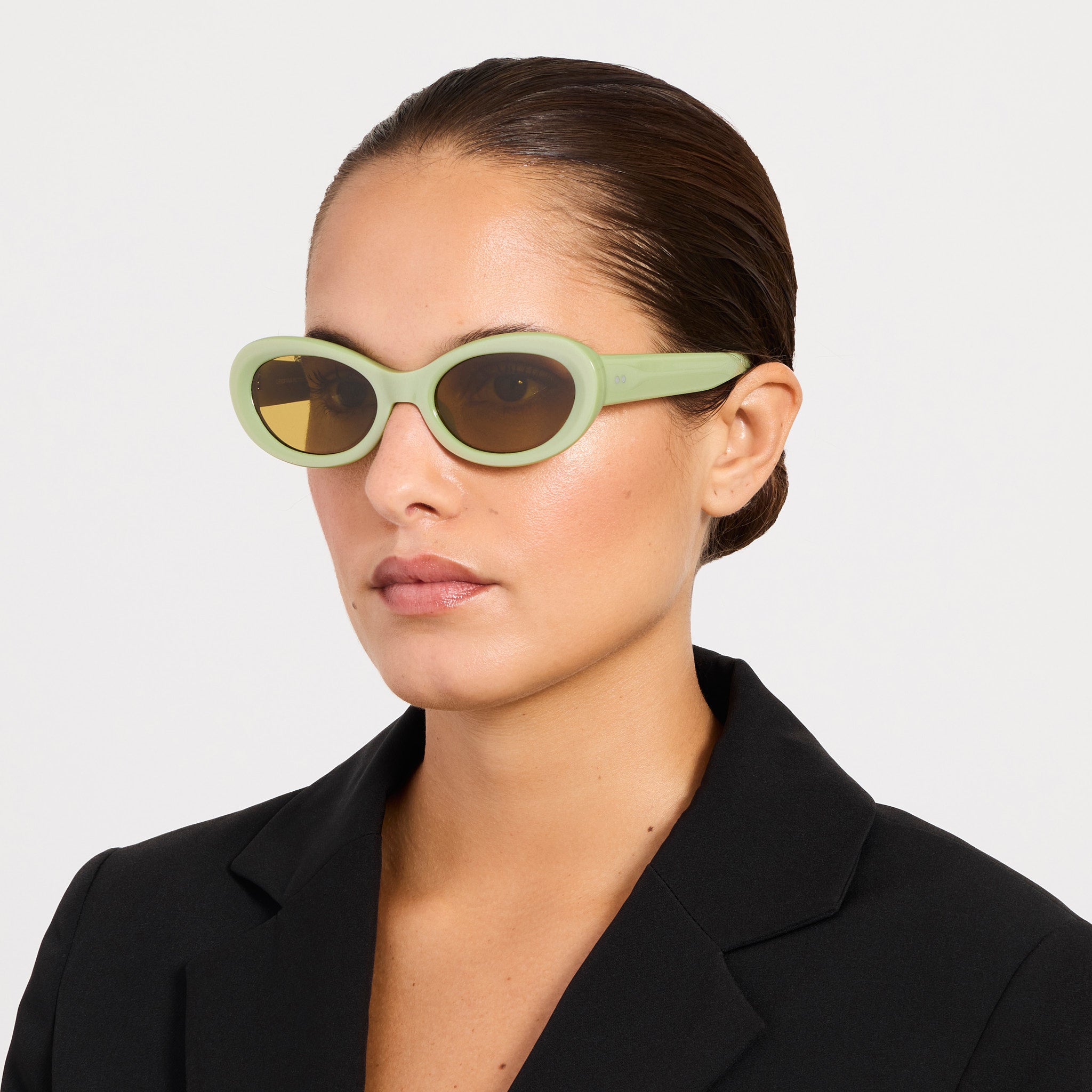 Oval Sunglasses in Green