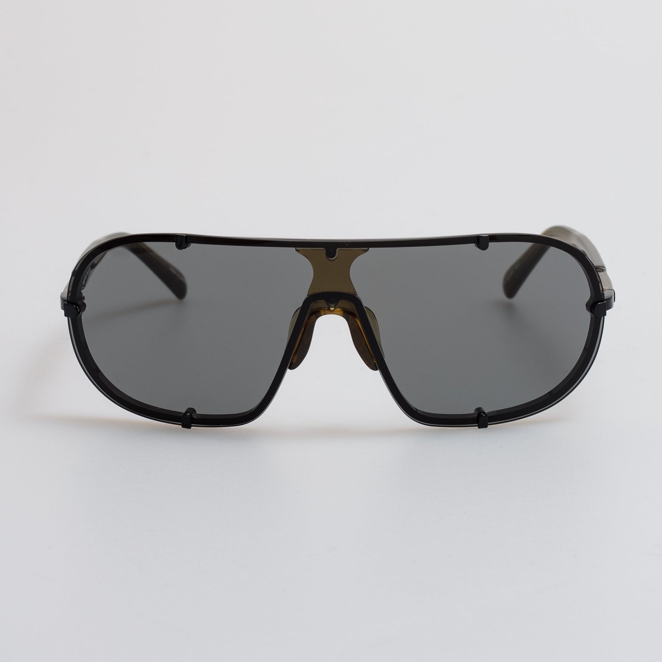 Aviator Sunglasses in Black