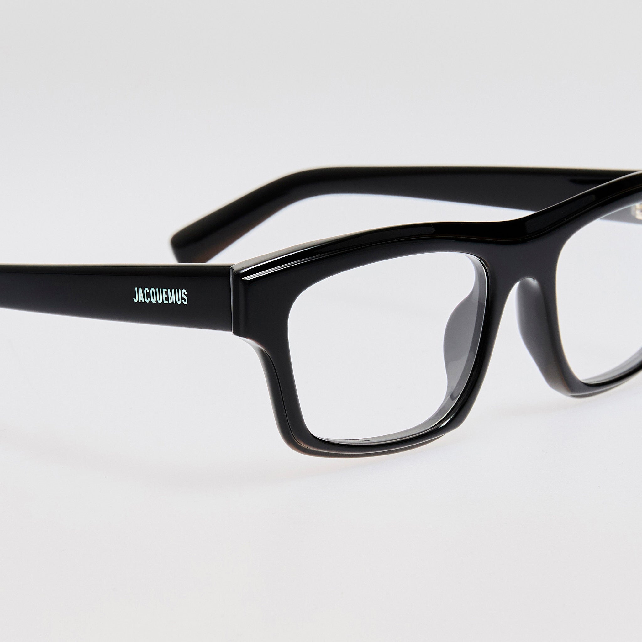 Galerie Optical in Black