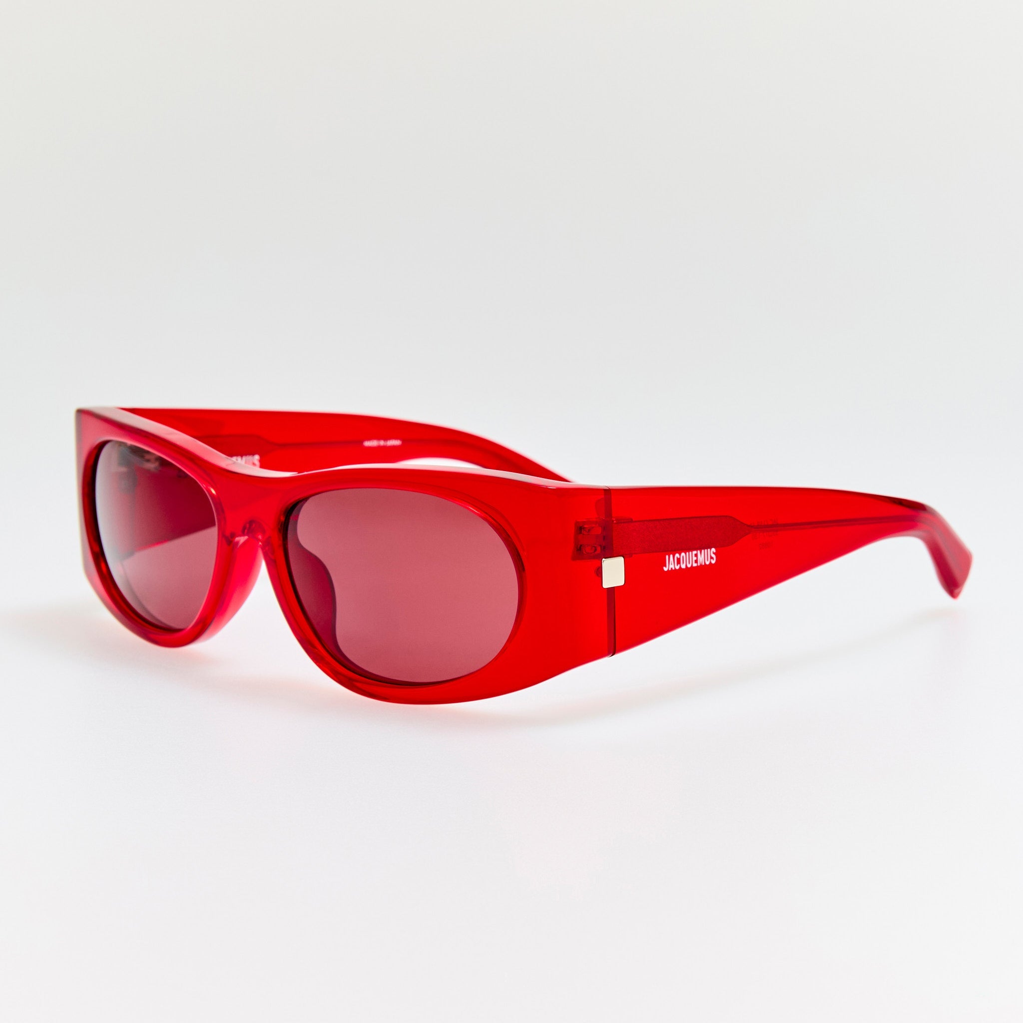 Plage Sunglasses in Cherry