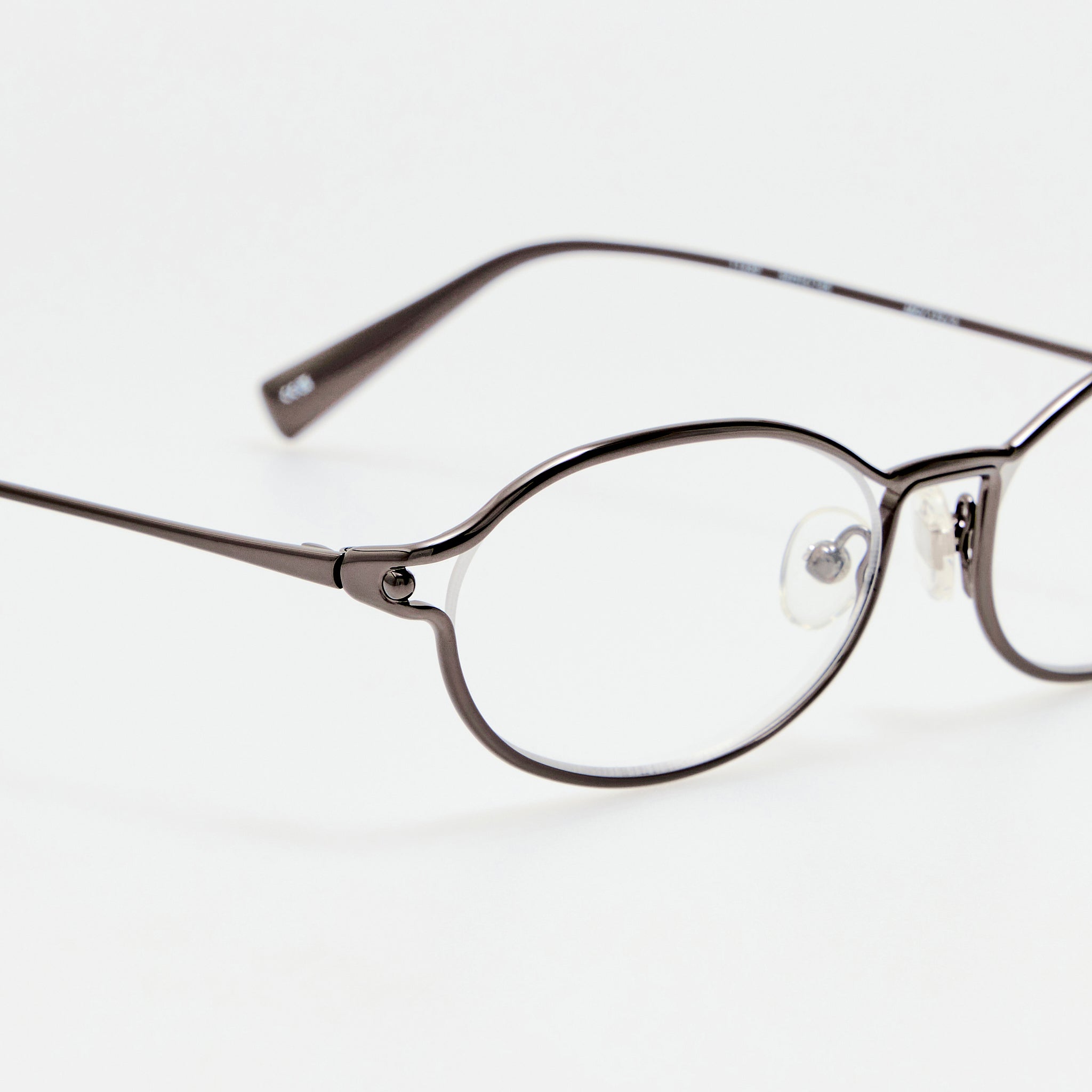 Oval Optical in Nickel