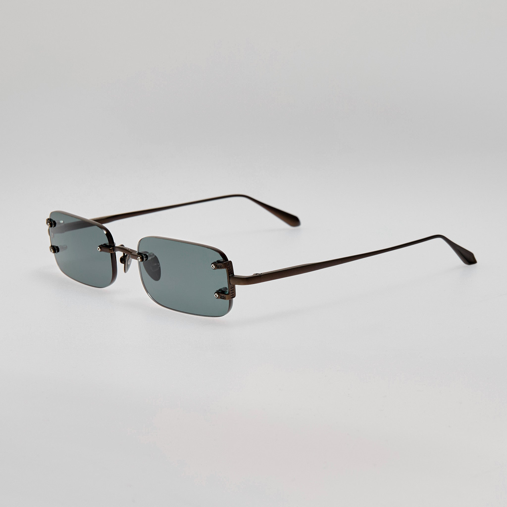 Taylor Sunglasses in Matt Black Nickel