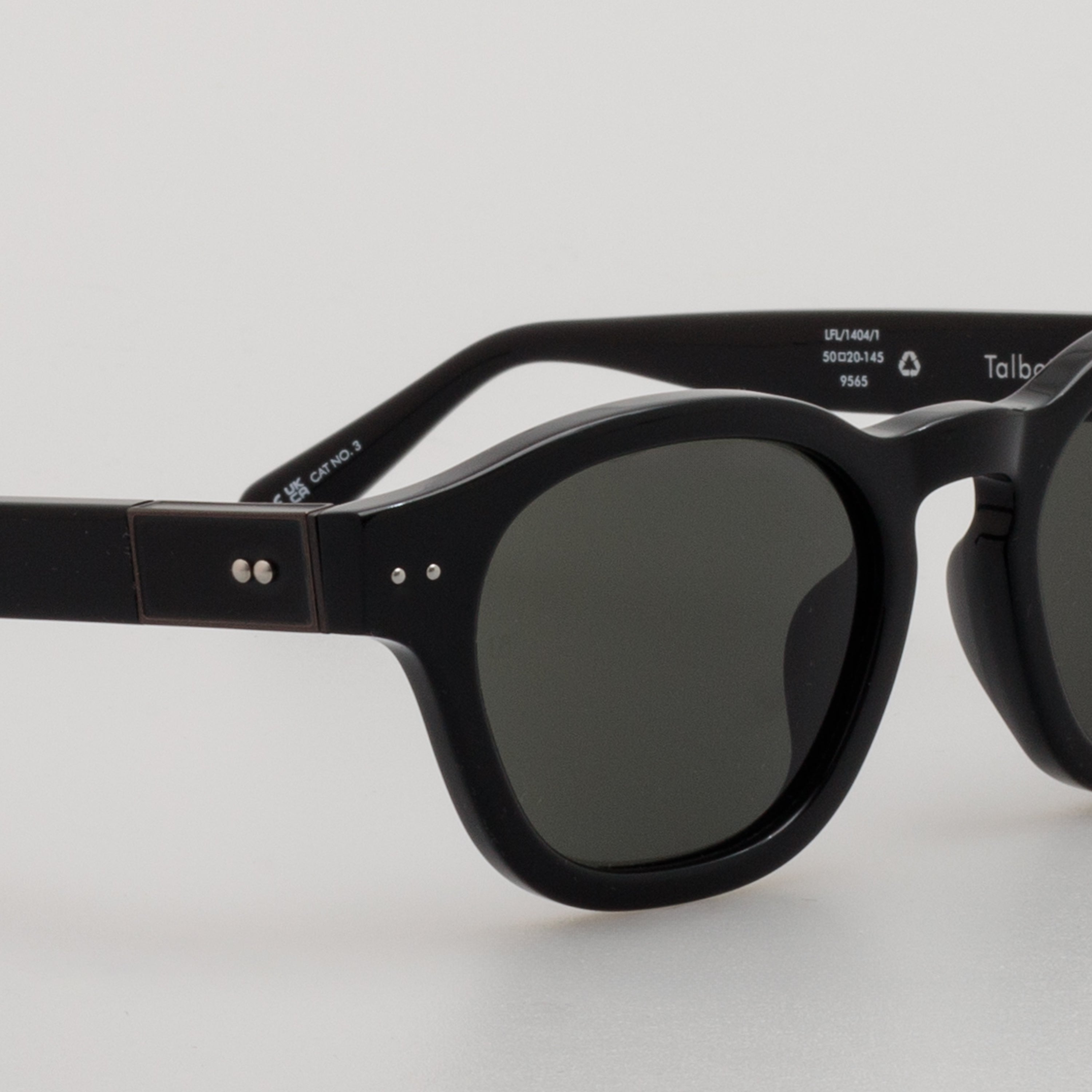Talbot Sunglasses in Black Matt Nickel