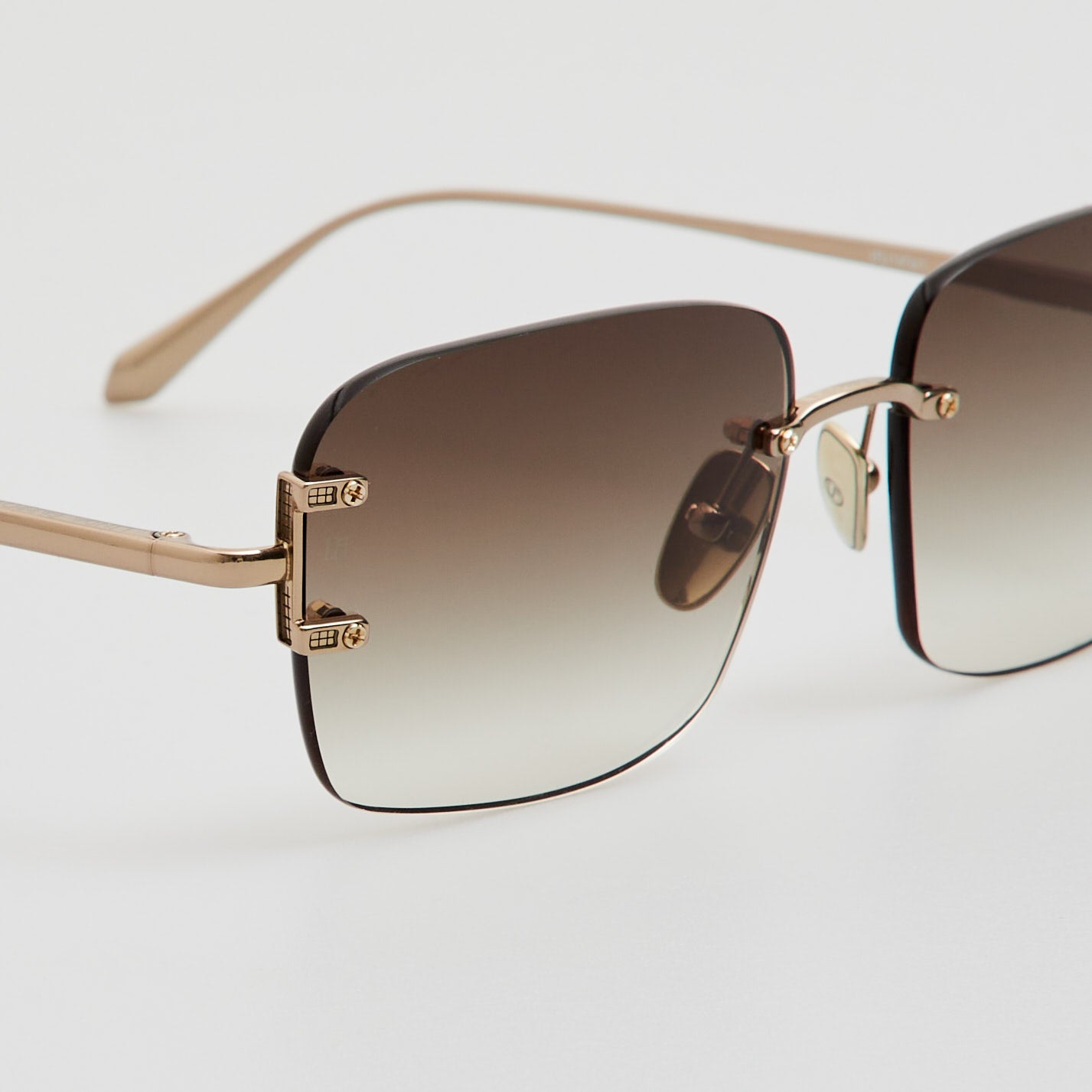 Sasha Sunglasses in 22K Gold and Mocha