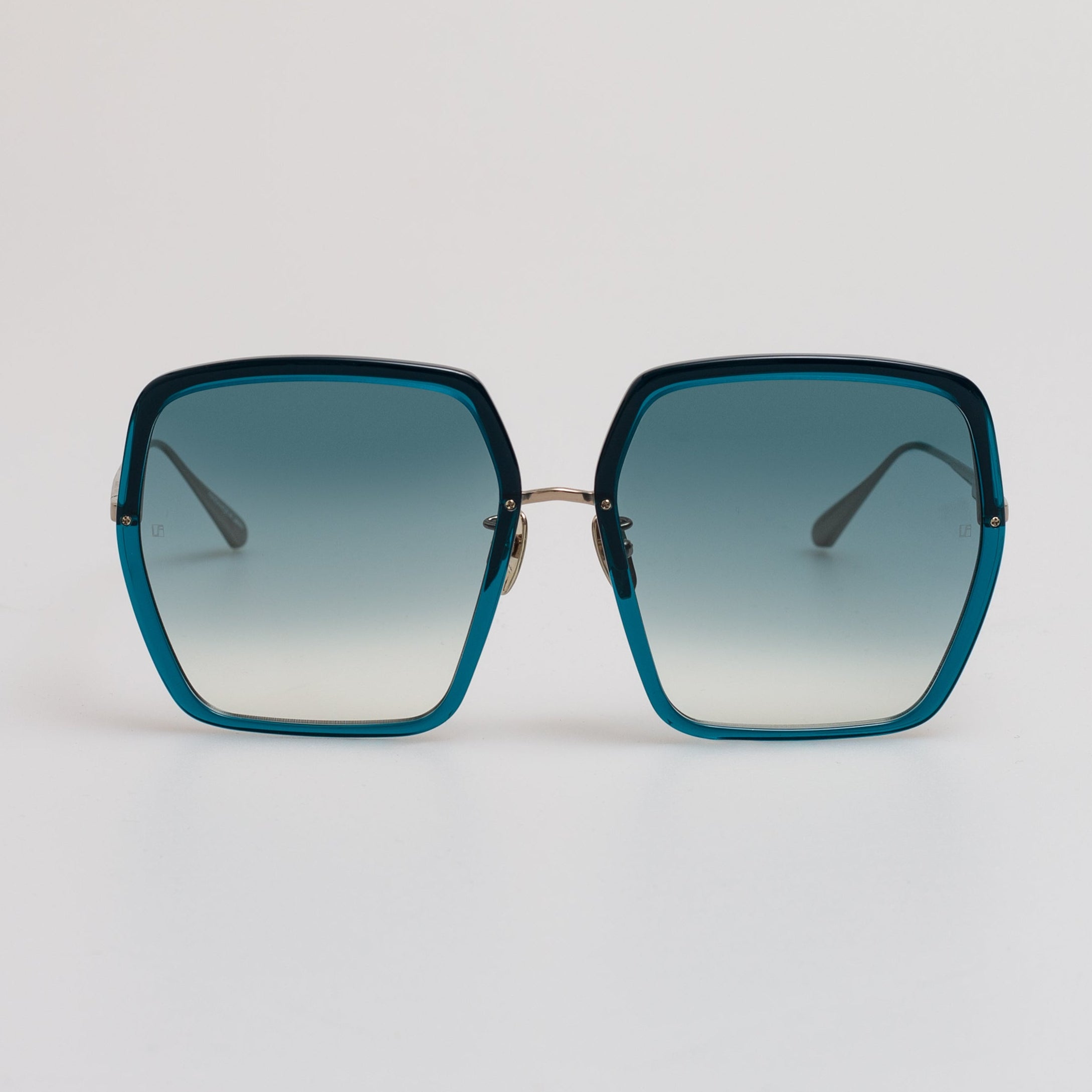 Syan Oversize Sunglasses in Aqua