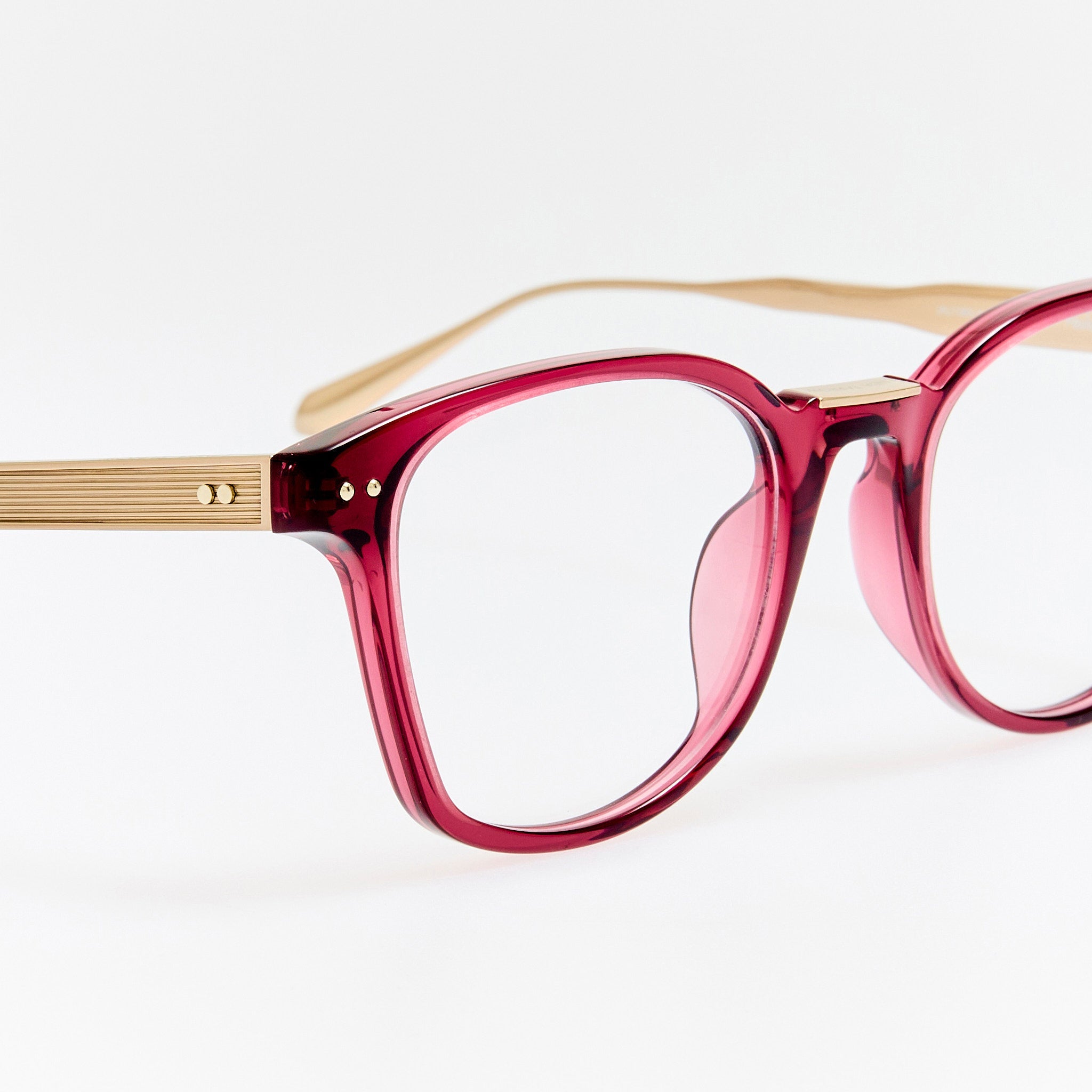 Paulson Optical in Wine