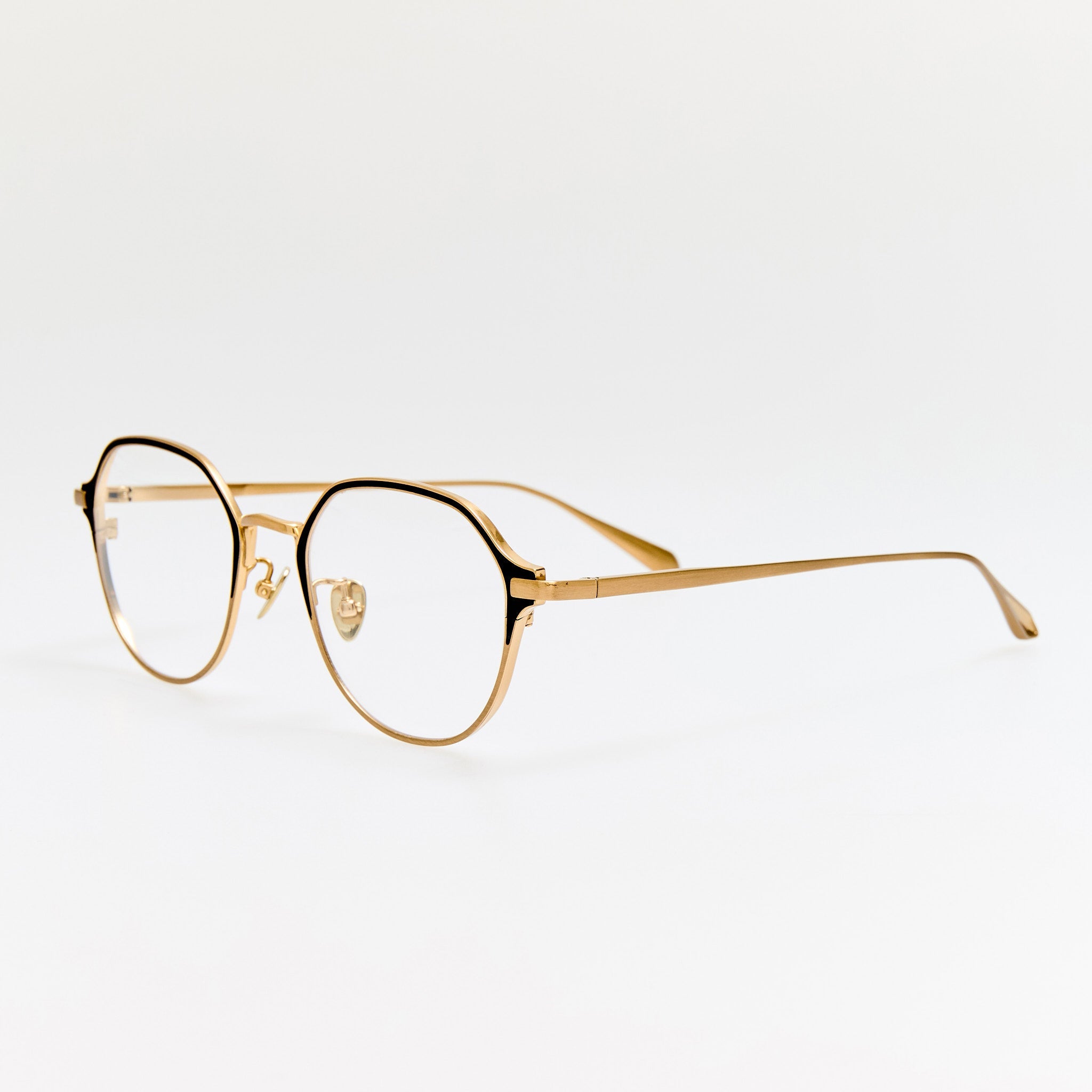 Wilson Optical in Satin Black and Matt Champagne