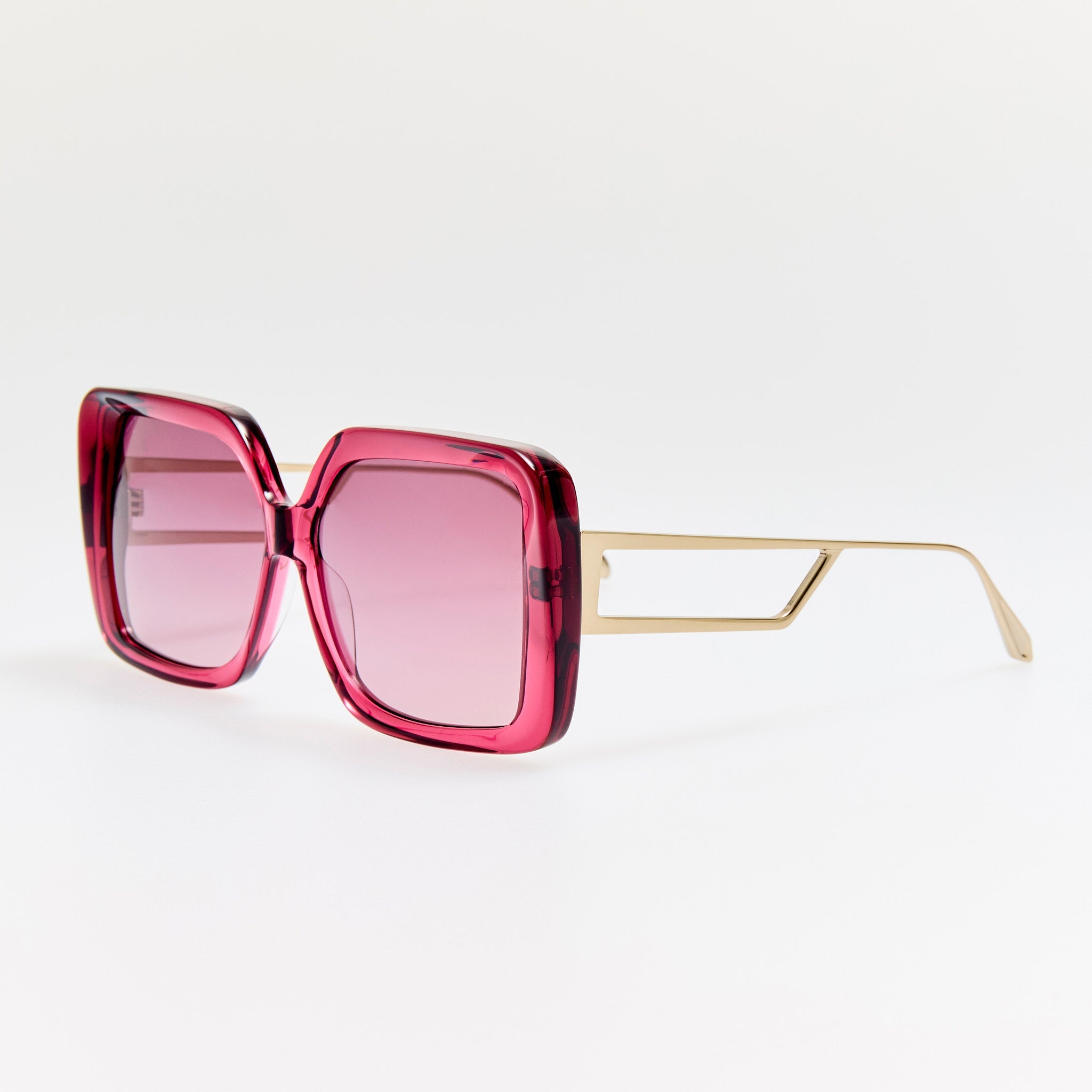 Macy Vista Temple Sunglasses in Wine