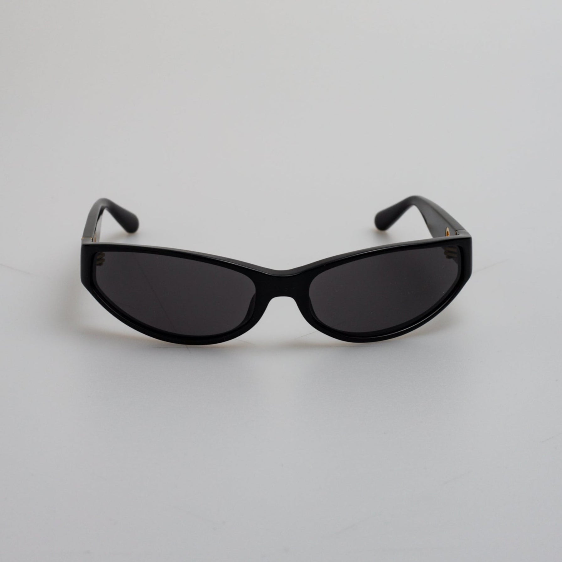 Etain Sunglasses in Black