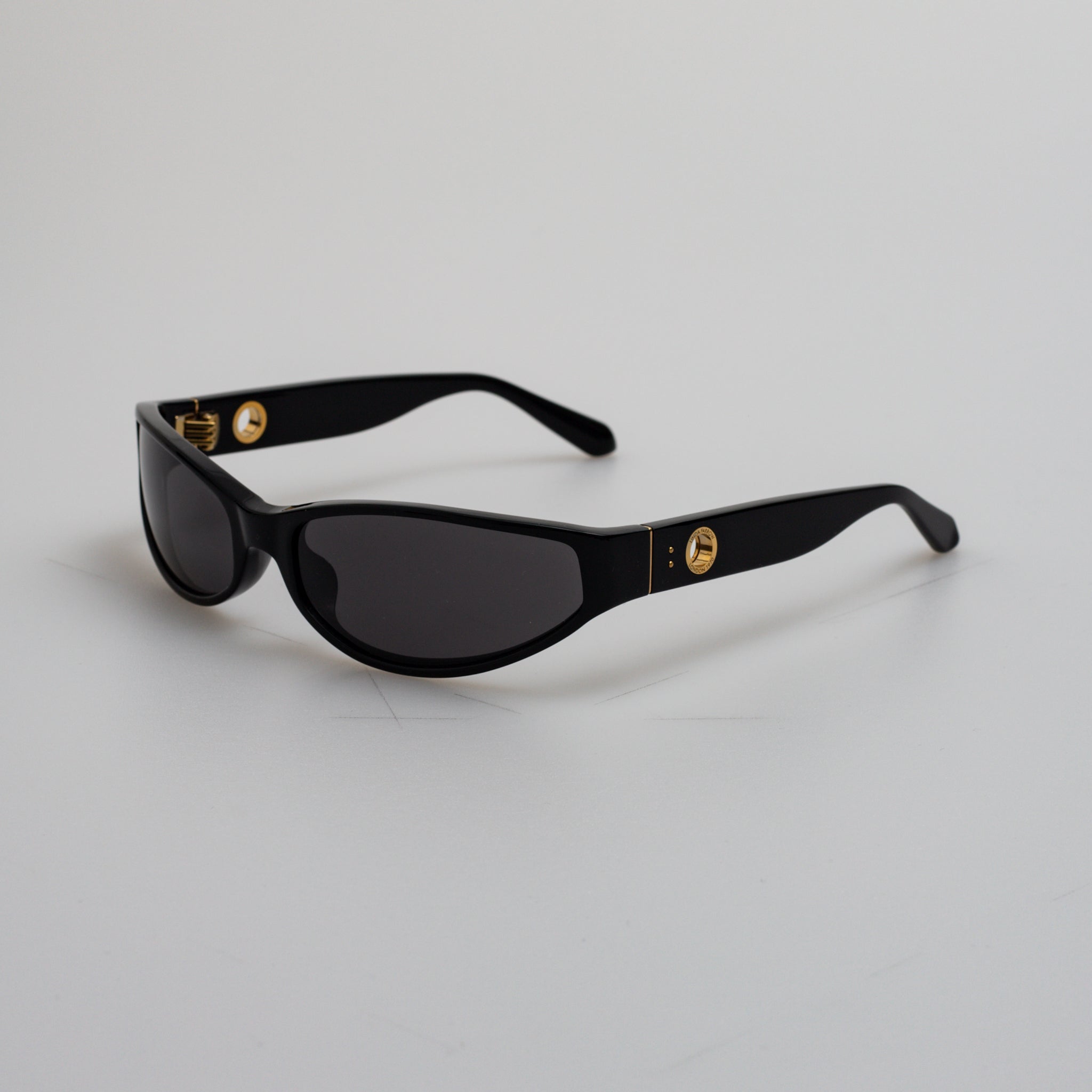Etain Sunglasses in Black