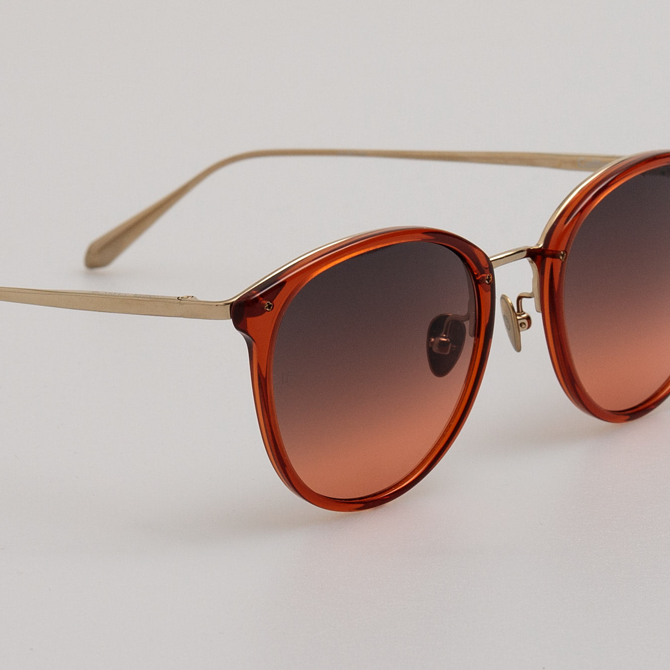 Calthorpe Sunglasses in 22K Gold and Dusk Gradient