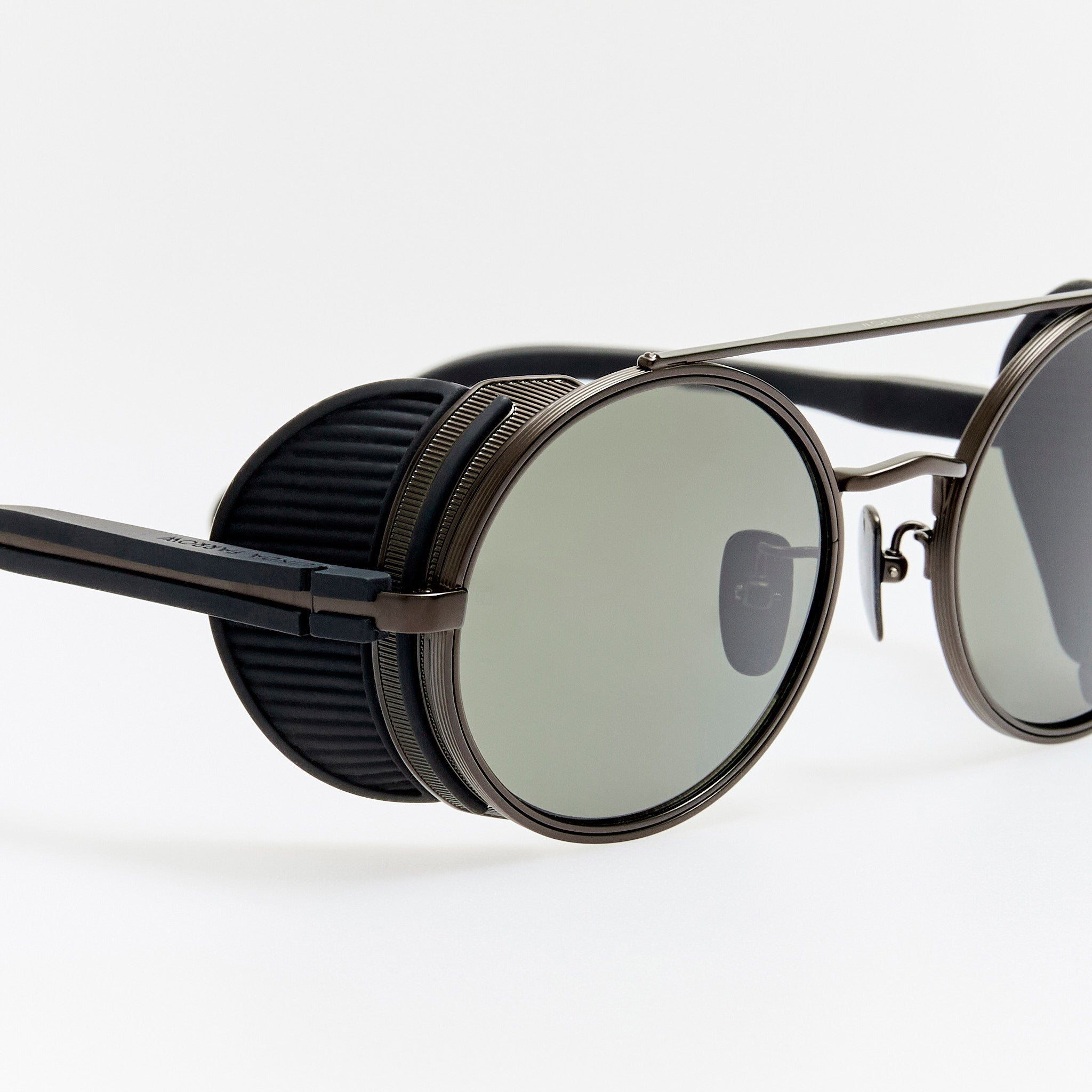 Baret Explorer Sunglasses in Matt Black Nickel - LINDA FARROW - Sunglasses - 