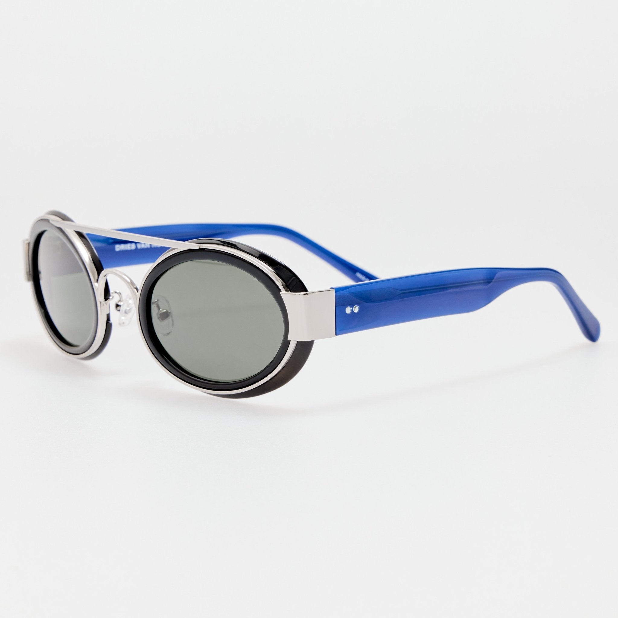 Cat Eye Sunglasses in Black - LINDA FARROW-Sunglasses-