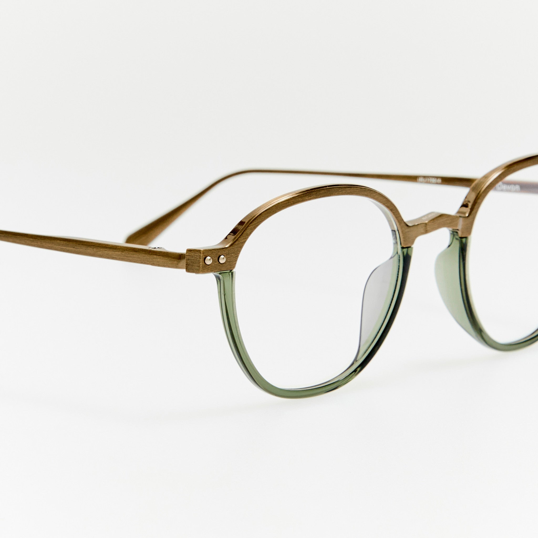 Devon Optical in Antique Gold and Green - LINDA FARROW - Optical Frame - 