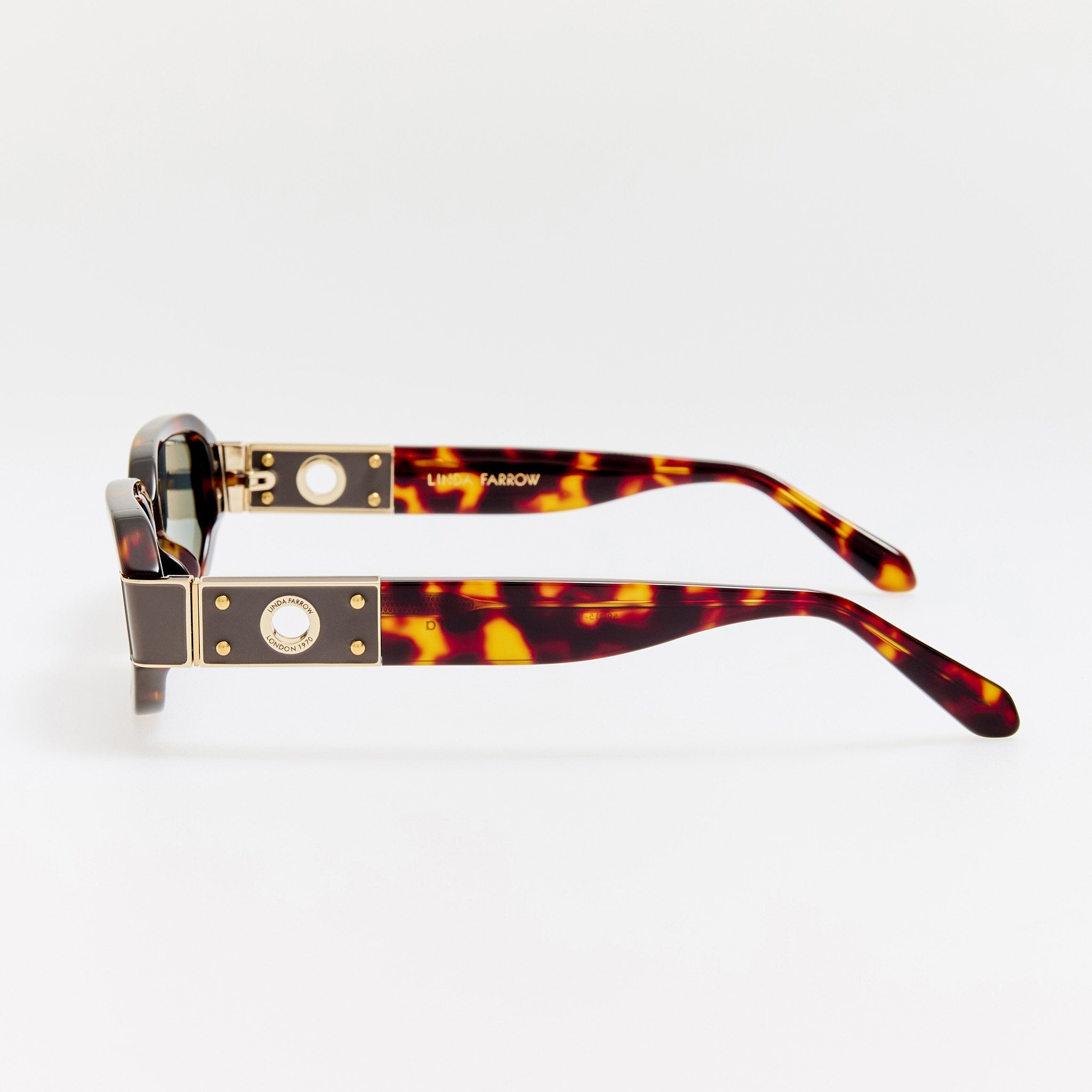 Laura Sunglasses in Dark Tortoiseshell - LINDA FARROW - Sunglasses - 