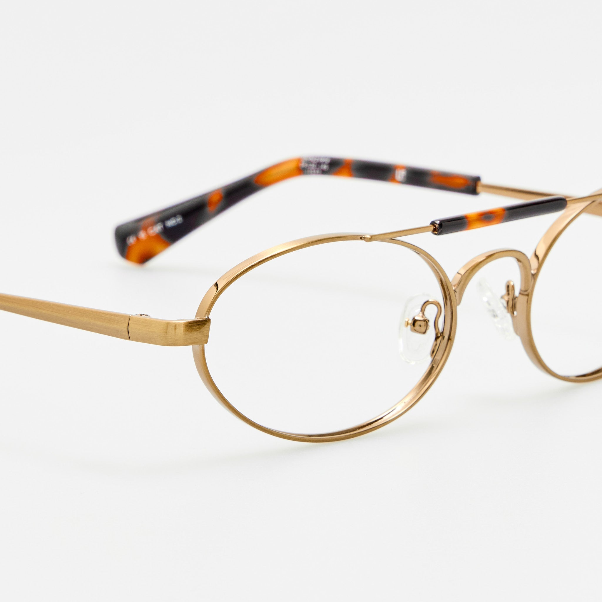 Oval Optical in Gold - LINDA FARROW-Optical Frame-