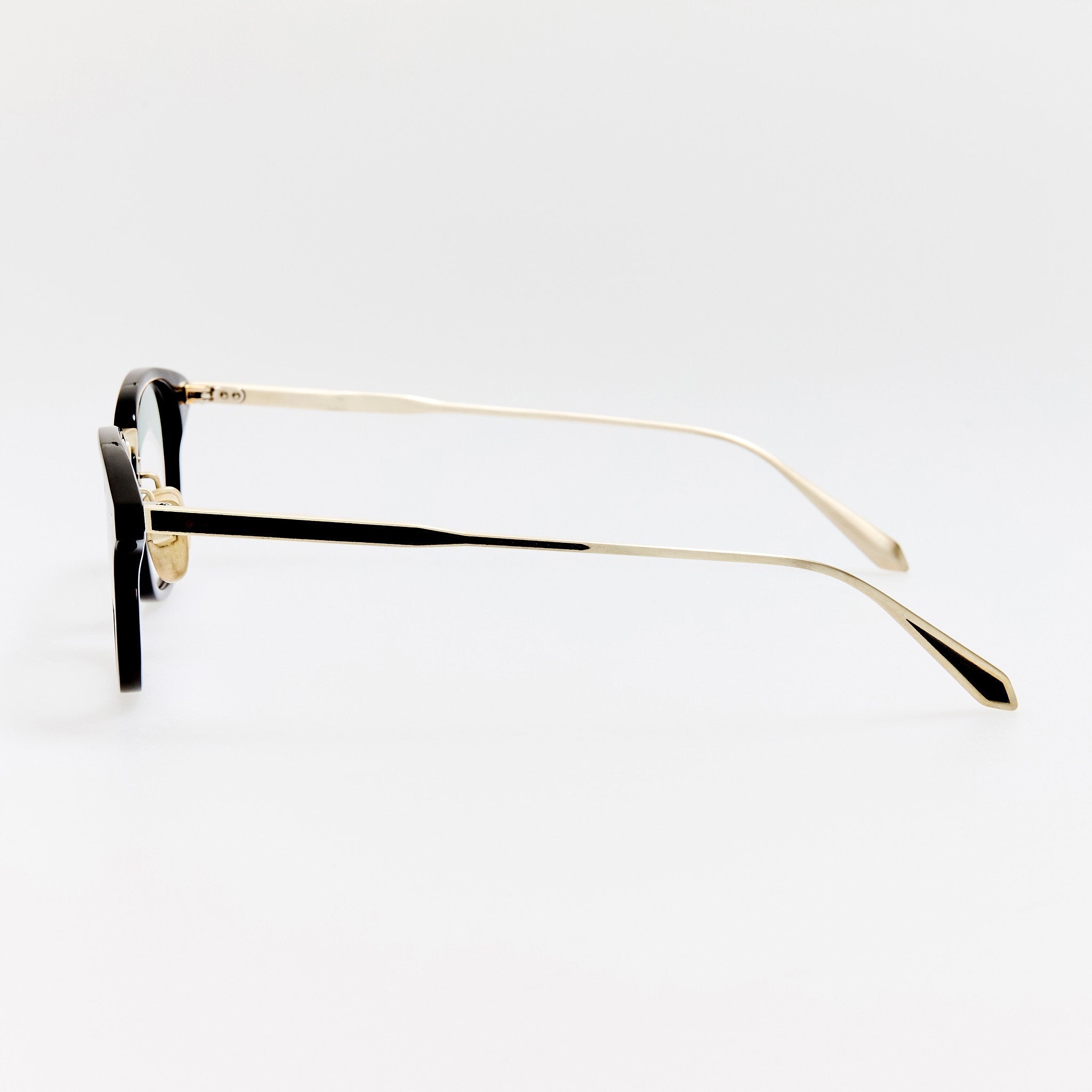 Soane Optical in Buffalo Horn and 925 Sterling Silver - LINDA FARROW - Optical Frame - 