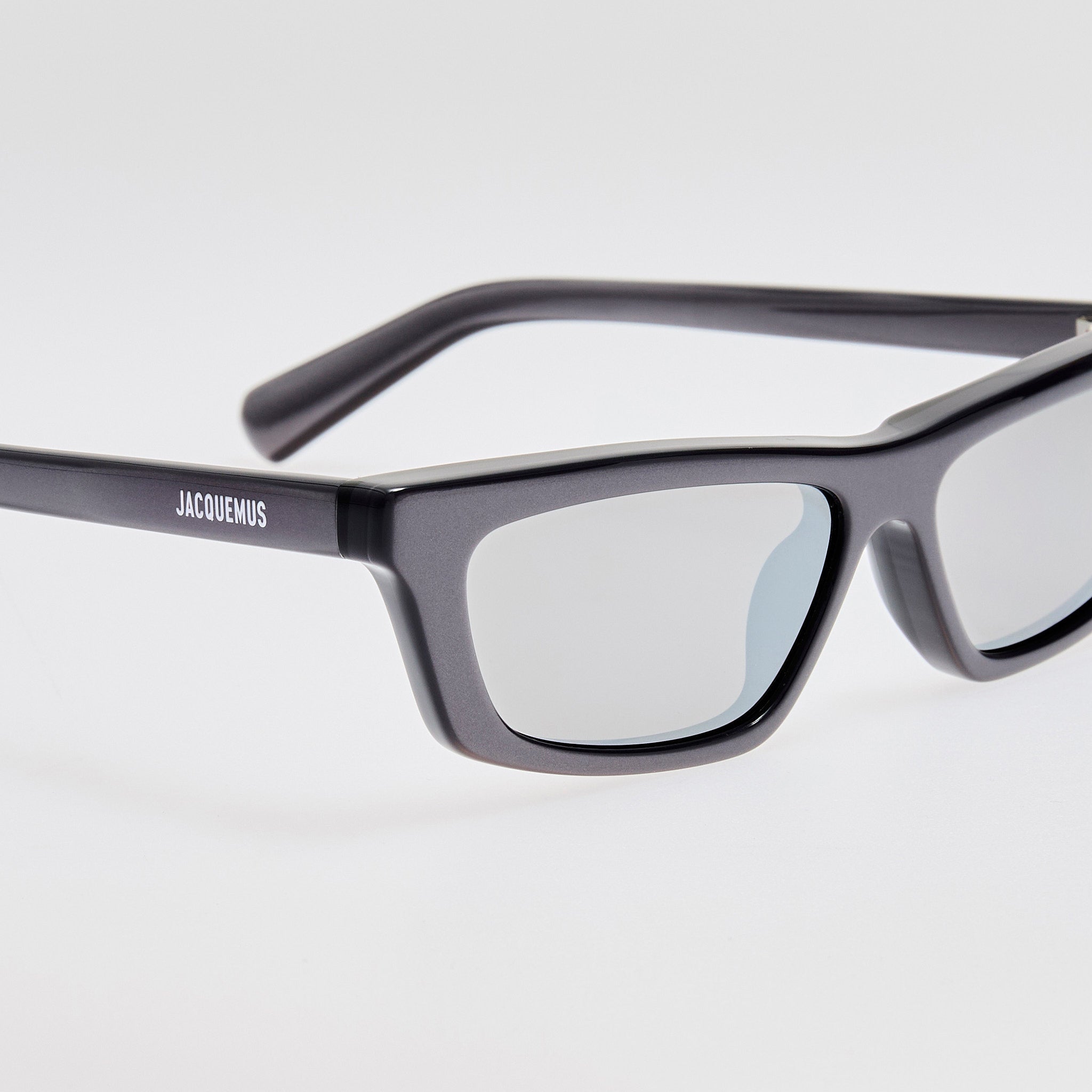 Trapezi Sunglasses in Metallic Gunmetal - LINDA FARROW - Sunglasses - 