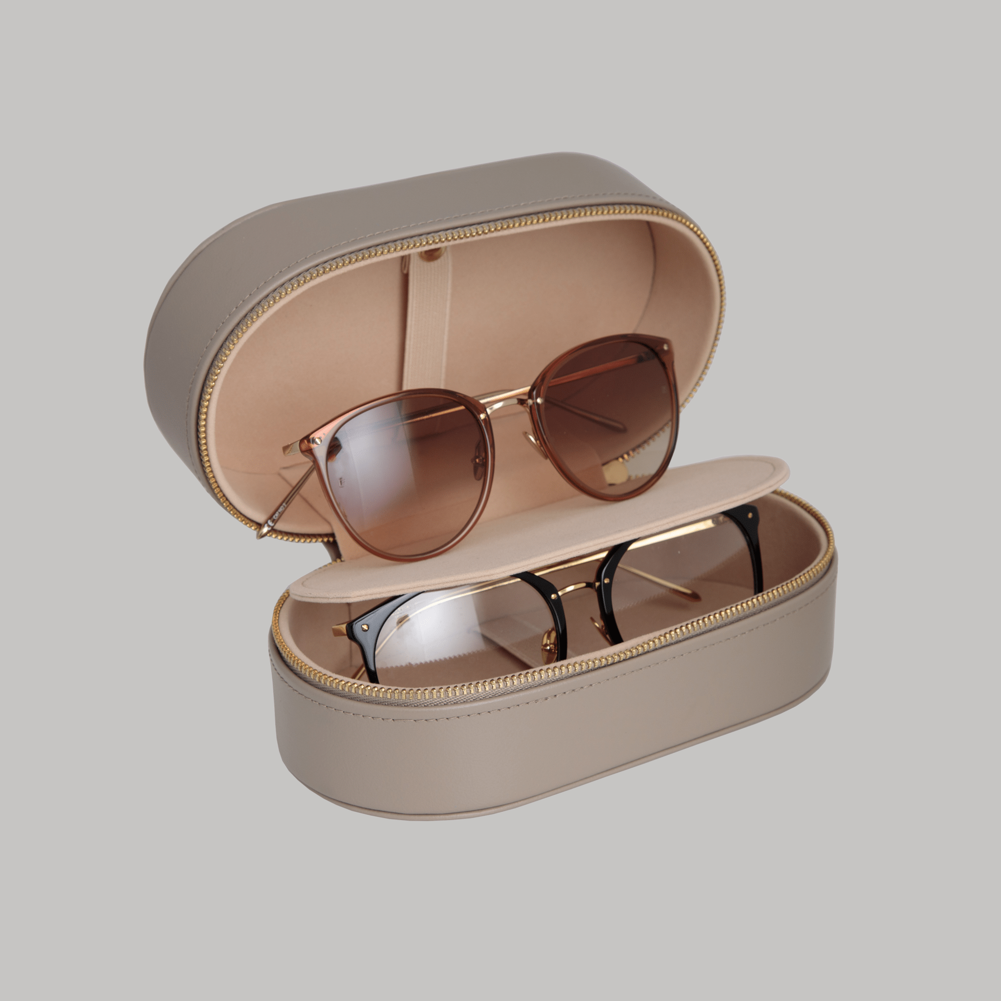 Two Pair Oval Travel Case in Taupe - LINDA FARROW - Accessories - 