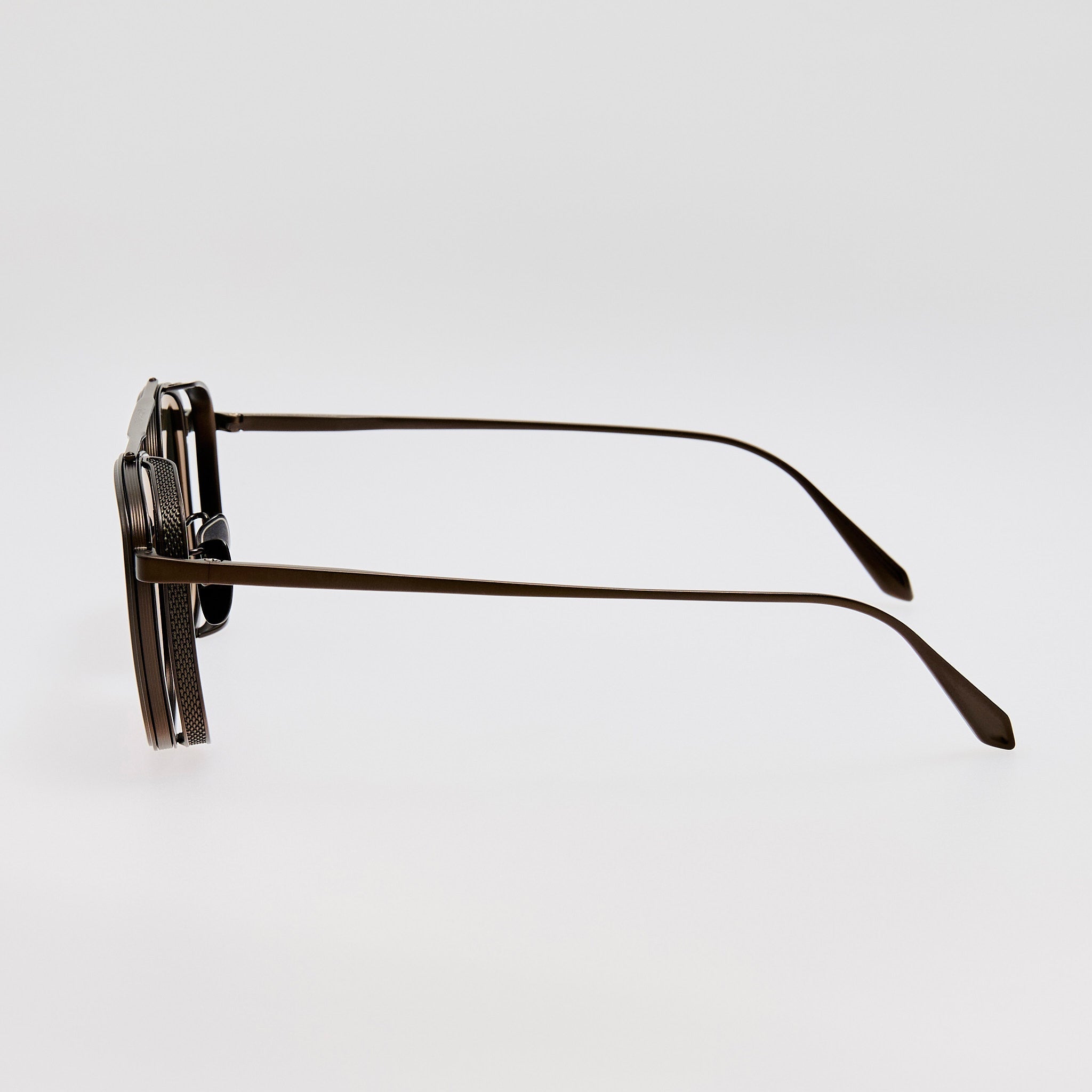 Varo Sunglasses in Matt Black Nickel - LINDA FARROW - Sunglasses - 